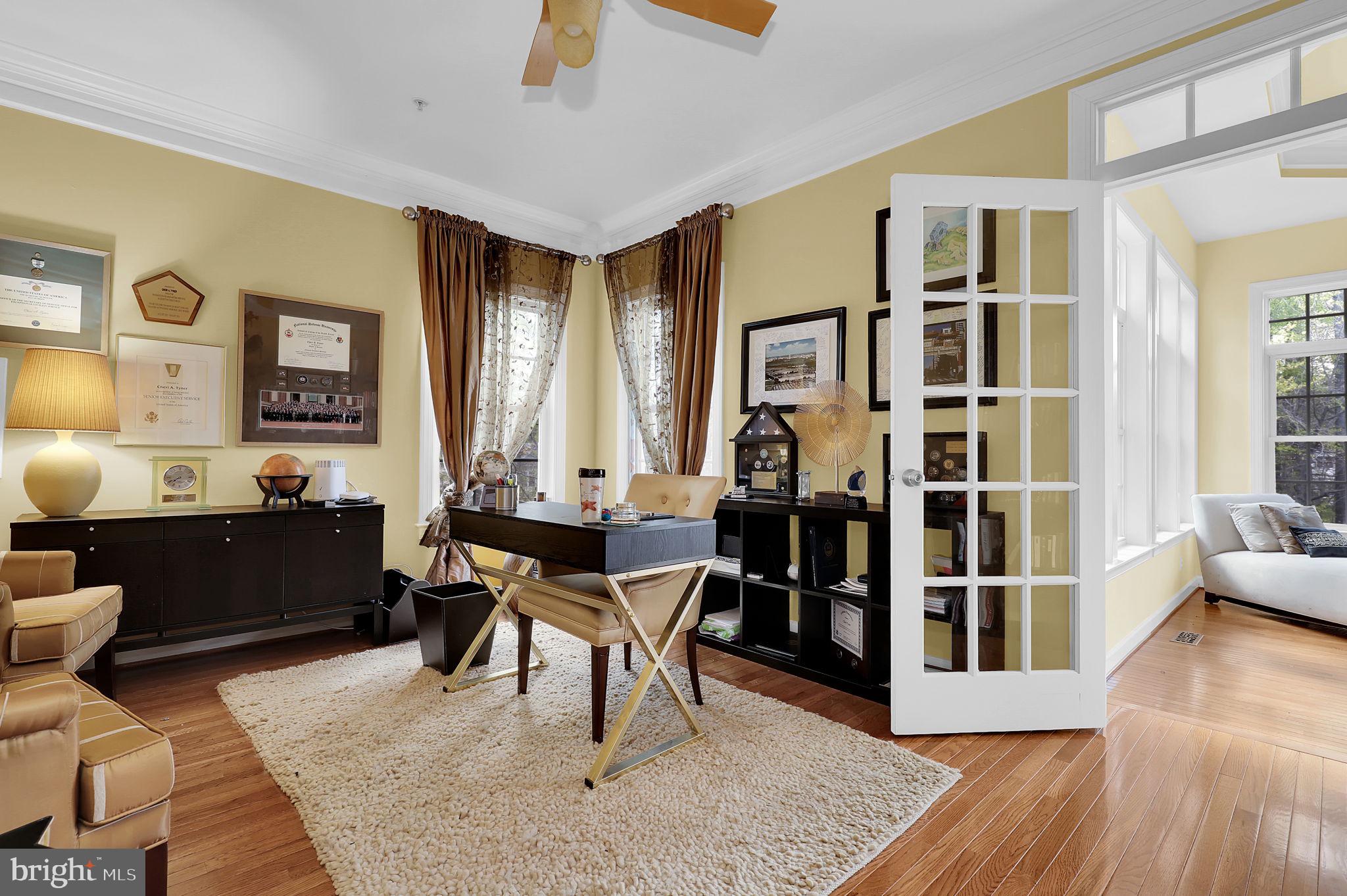 OAK CREEK CLUB - Residential