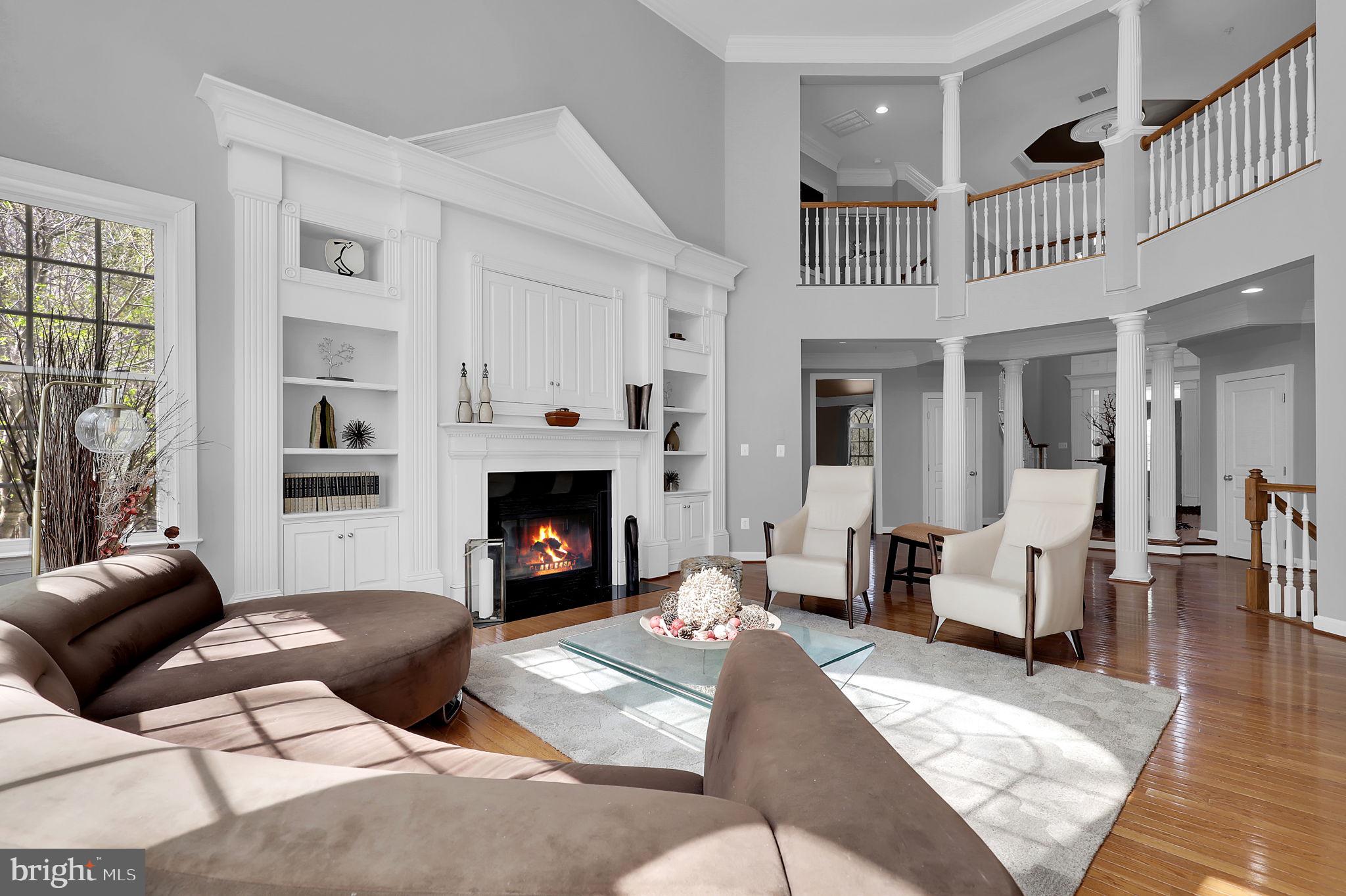 OAK CREEK CLUB - Residential