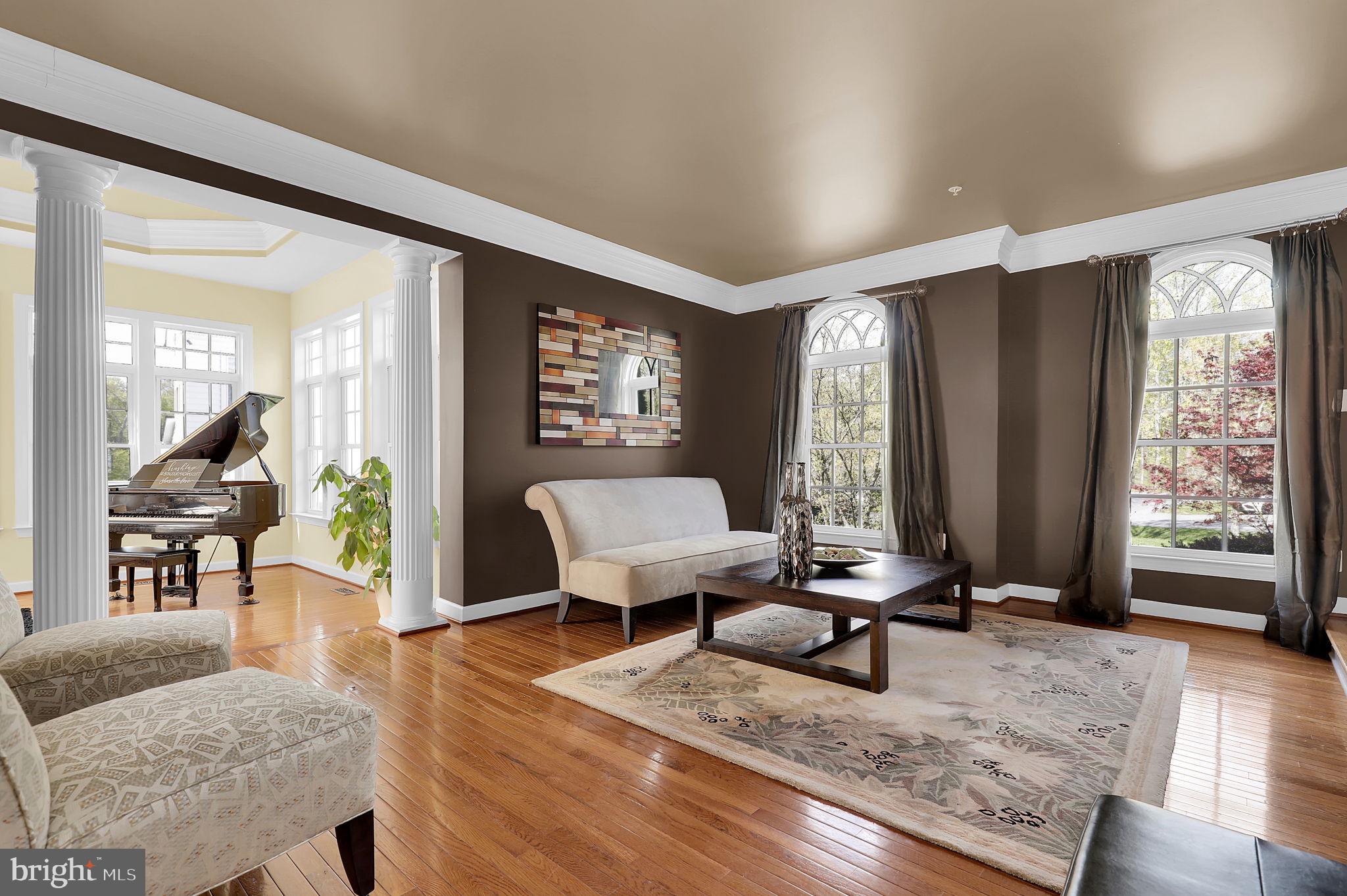 OAK CREEK CLUB - Residential