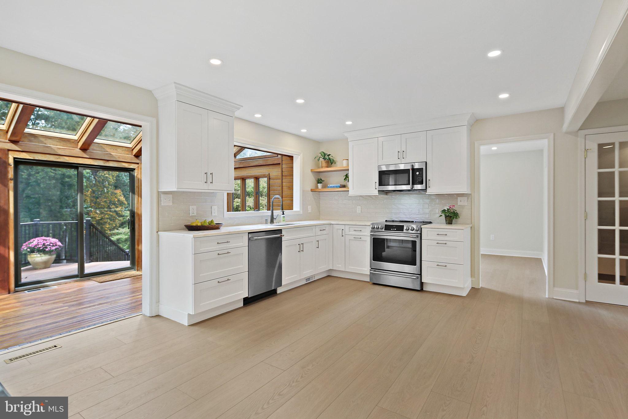 9371 DUFF COURT