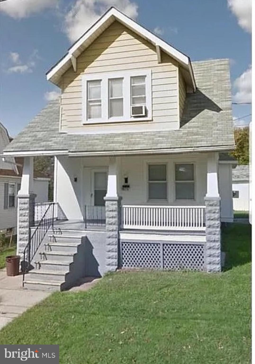 GARDENVILLE - Residential Lease