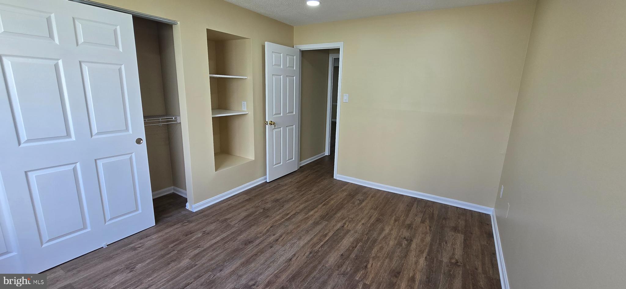 SILVER SPRING - Residential Lease