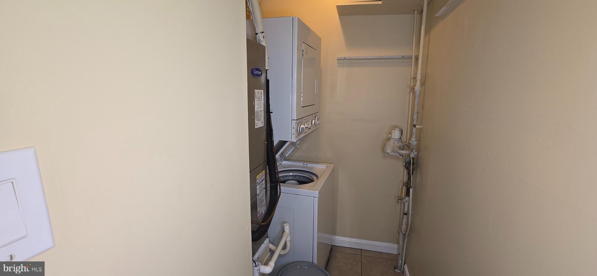 SILVER SPRING - Residential Lease