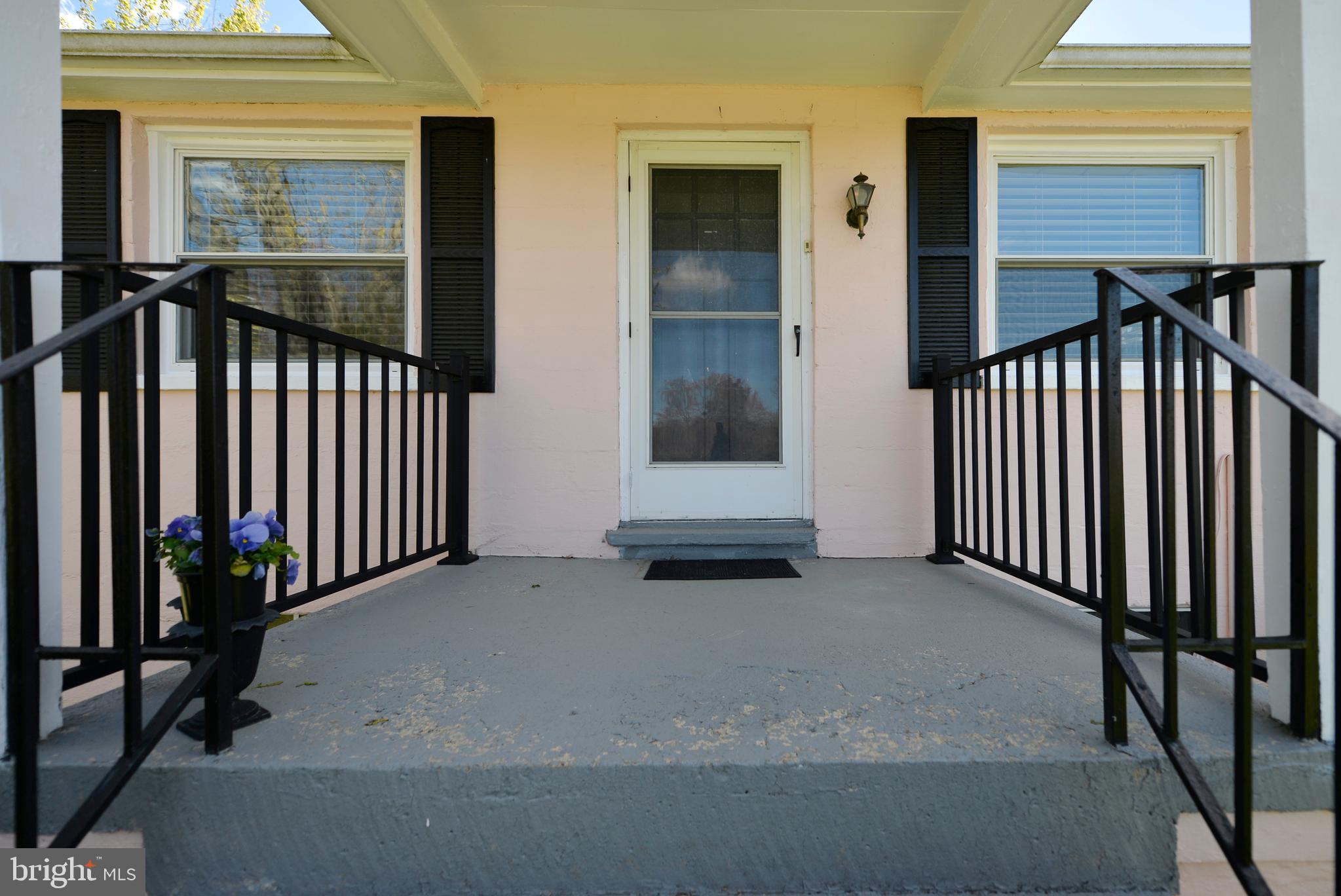 ST LOUIS - Residential Lease