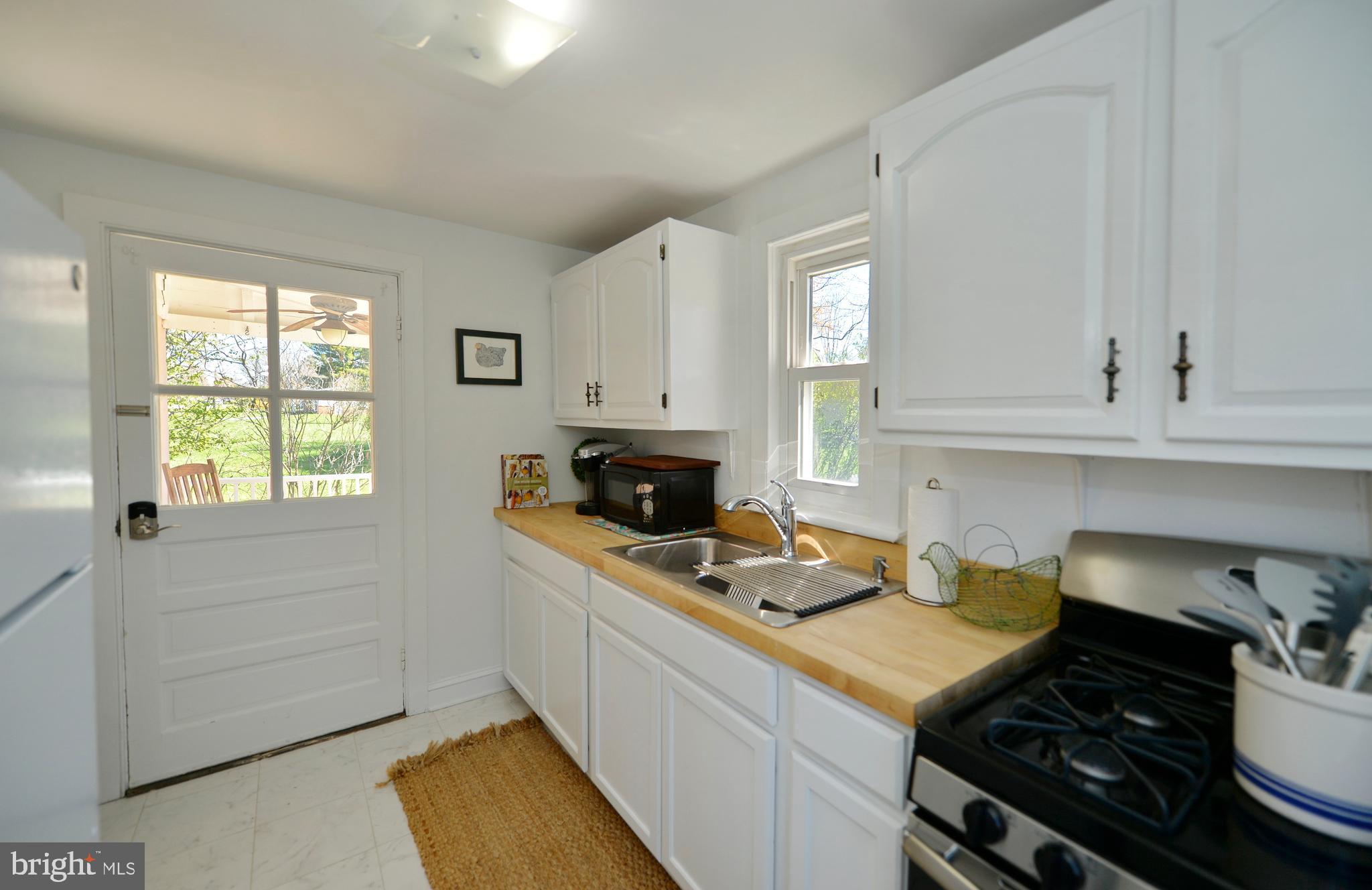 ST LOUIS - Residential Lease