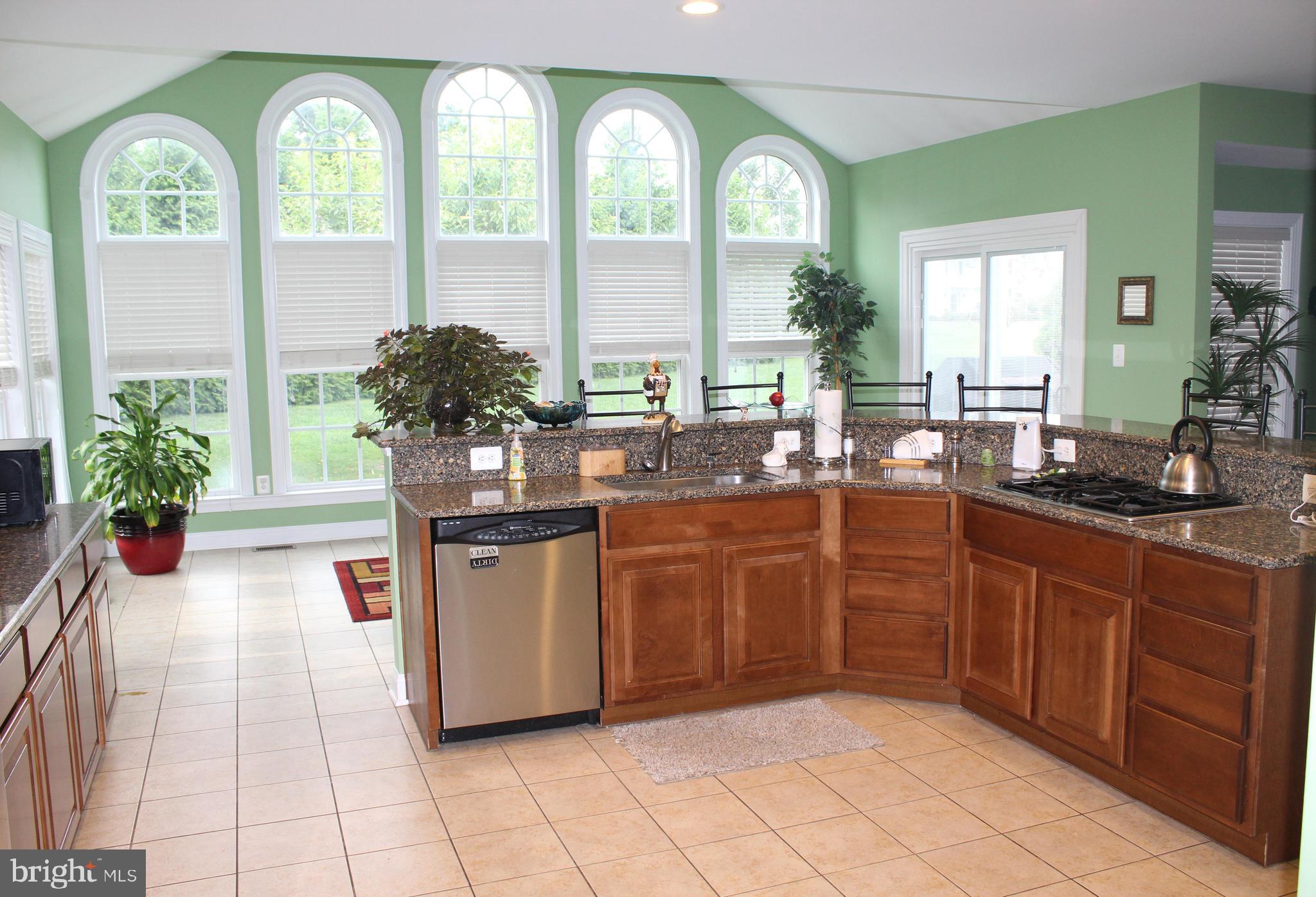 HAMPSTEAD - Residential