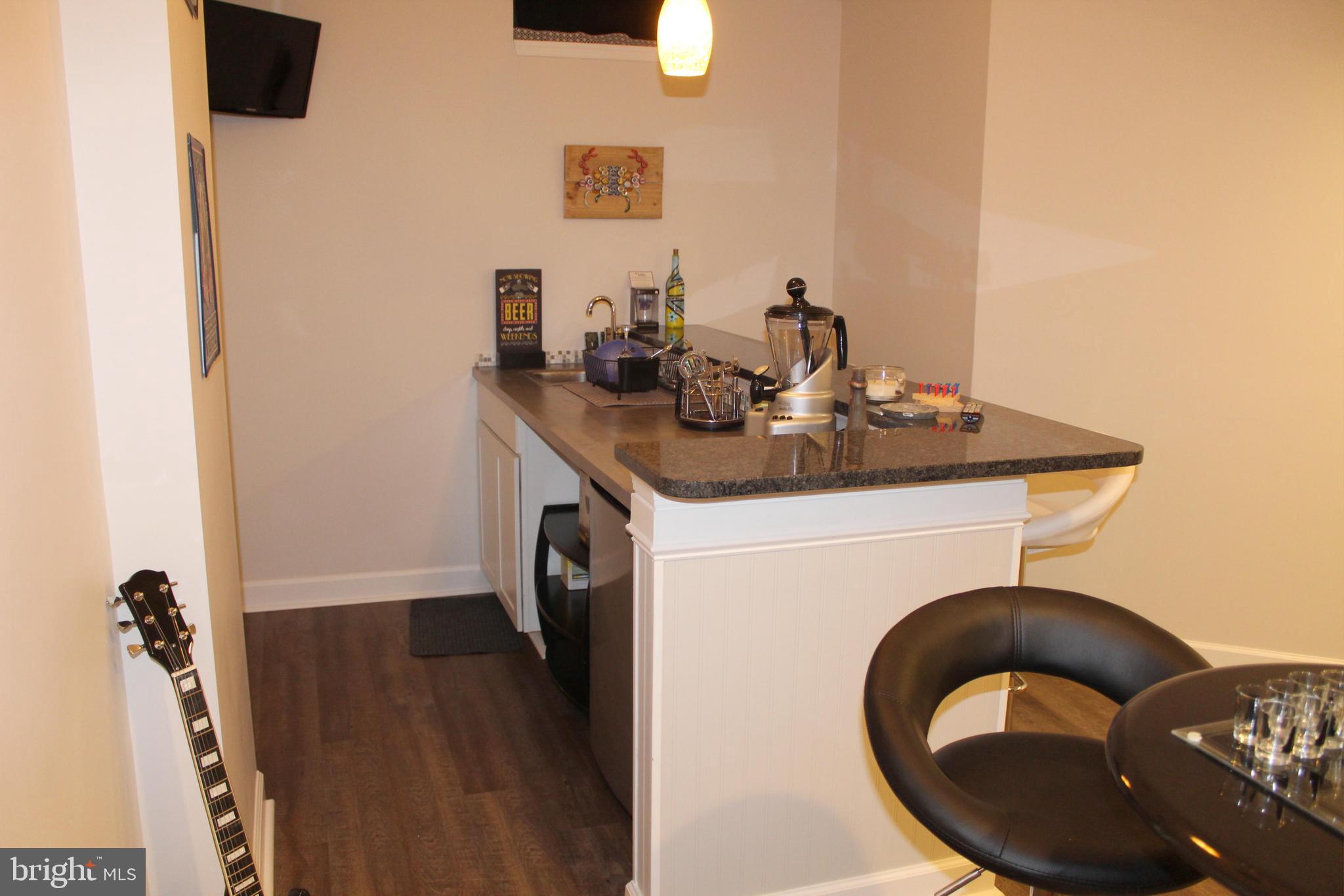 HAMPSTEAD - Residential