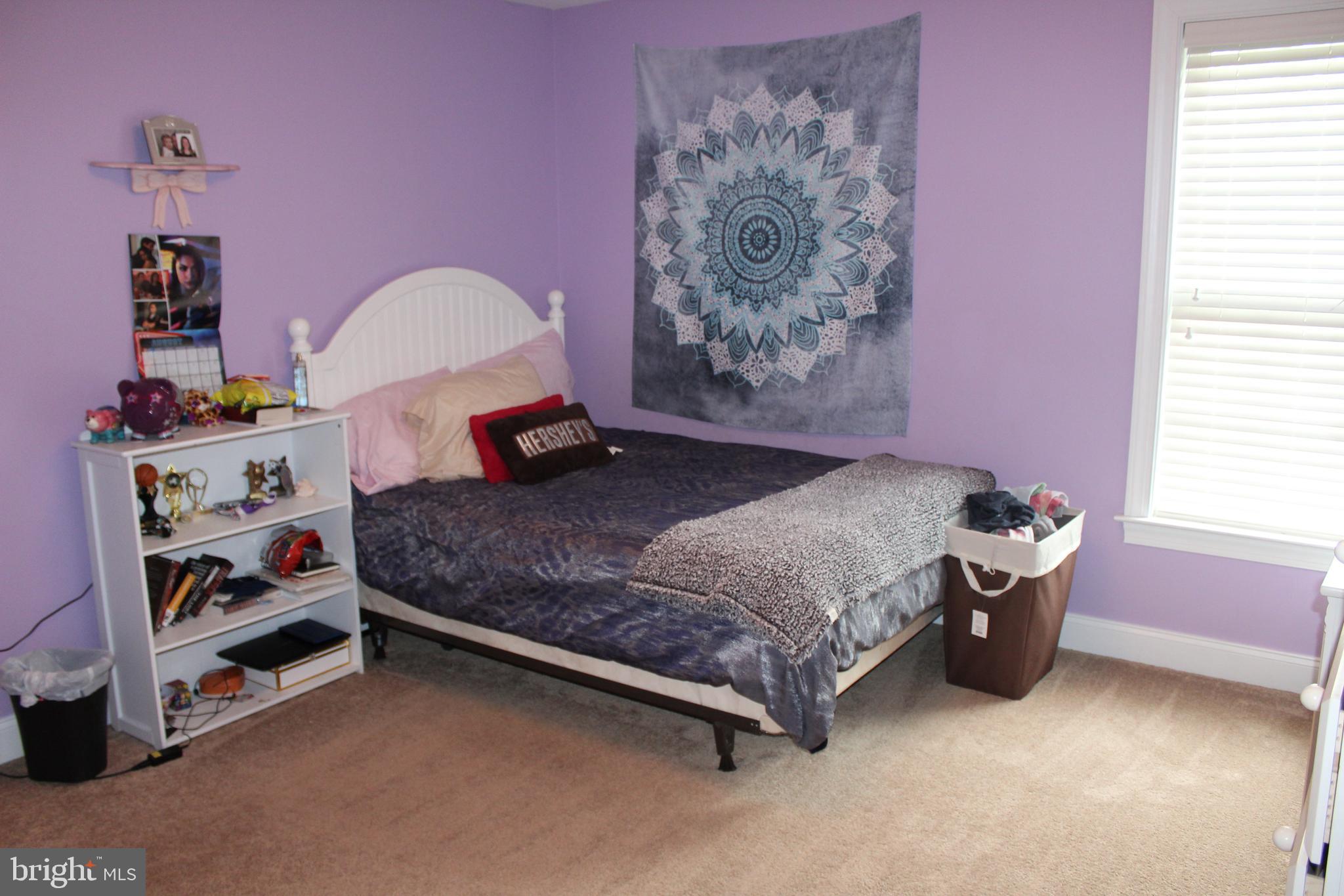 HAMPSTEAD - Residential