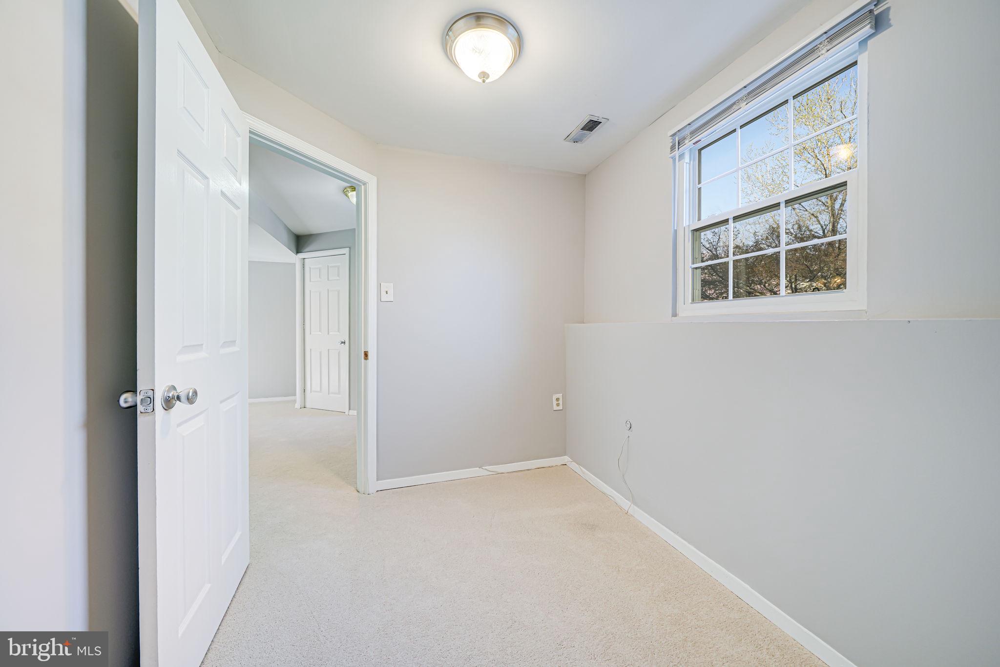 MARLBORO MEADOWS - Residential