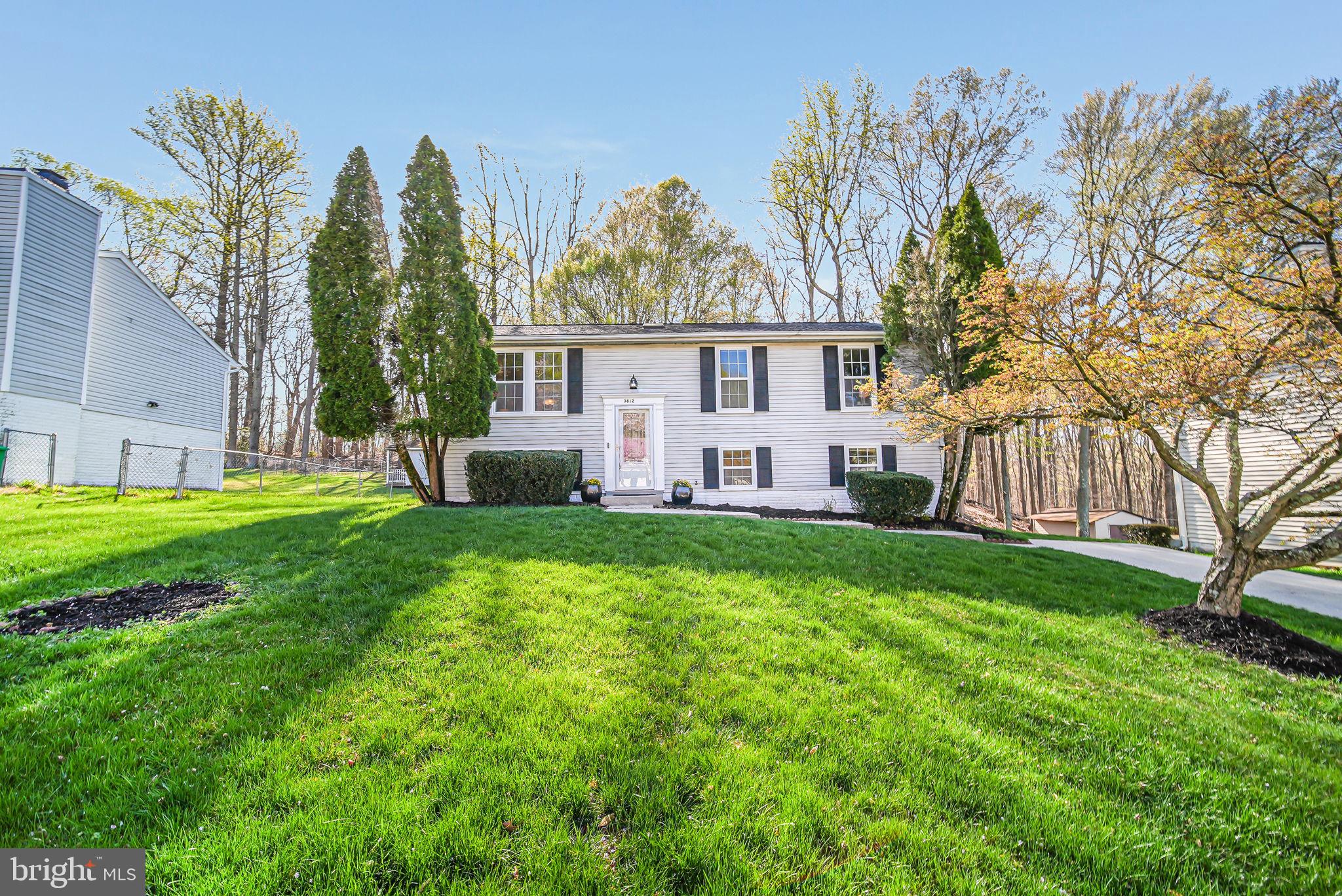 MARLBORO MEADOWS - Residential