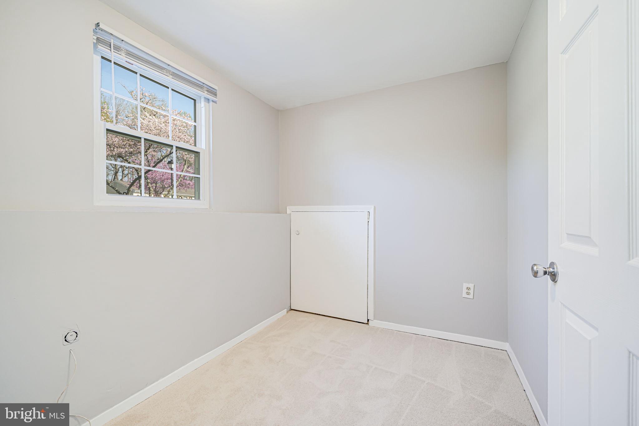 MARLBORO MEADOWS - Residential