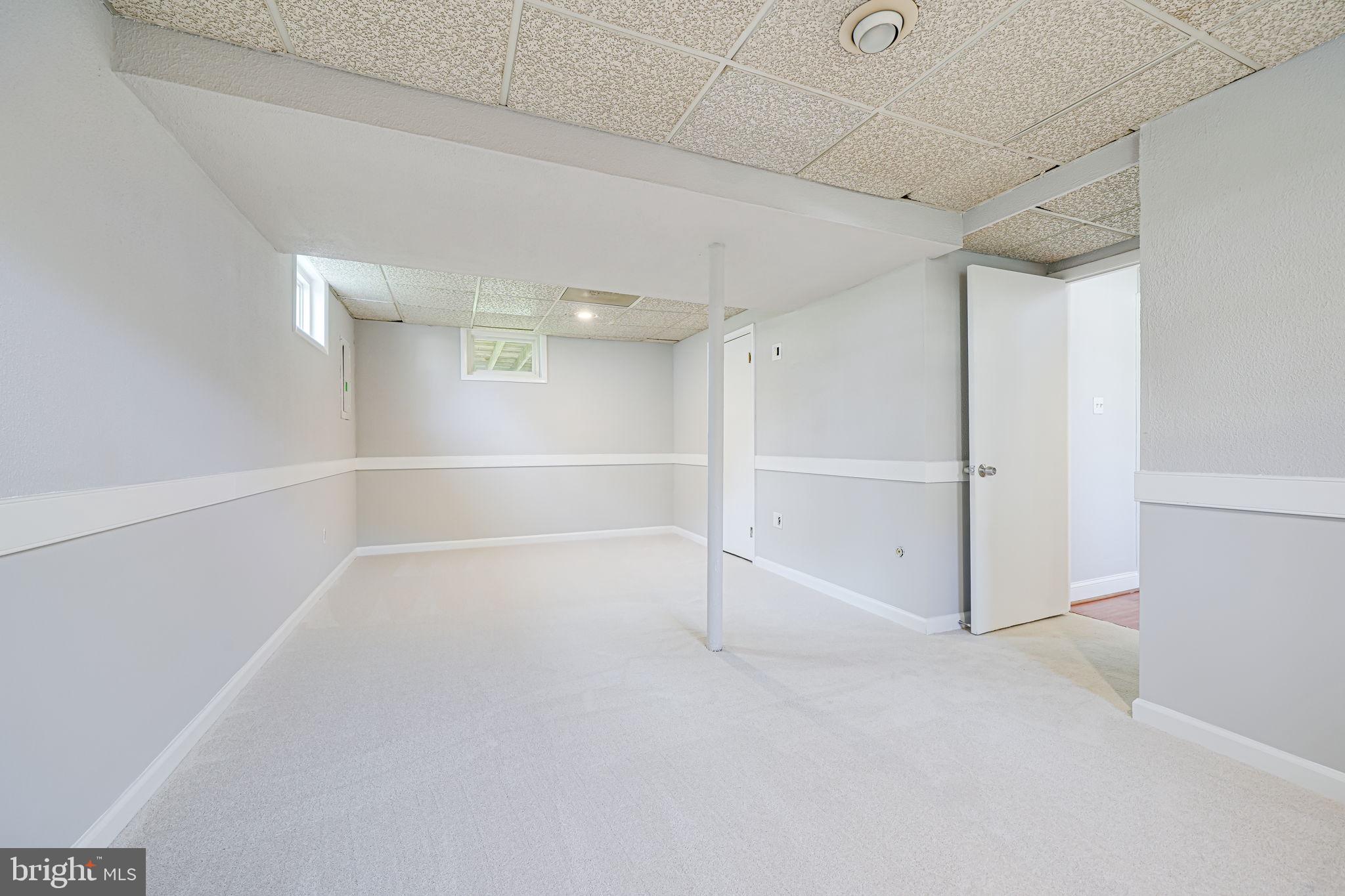 MARLBORO MEADOWS - Residential