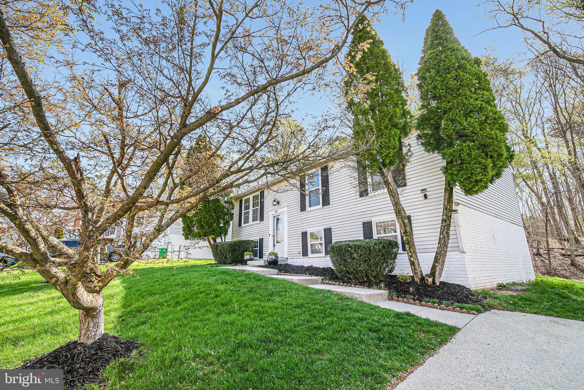 MARLBORO MEADOWS - Residential