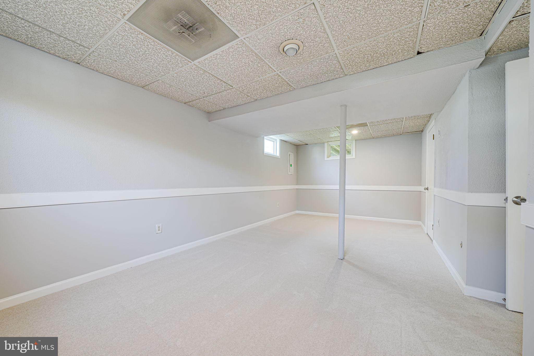 MARLBORO MEADOWS - Residential