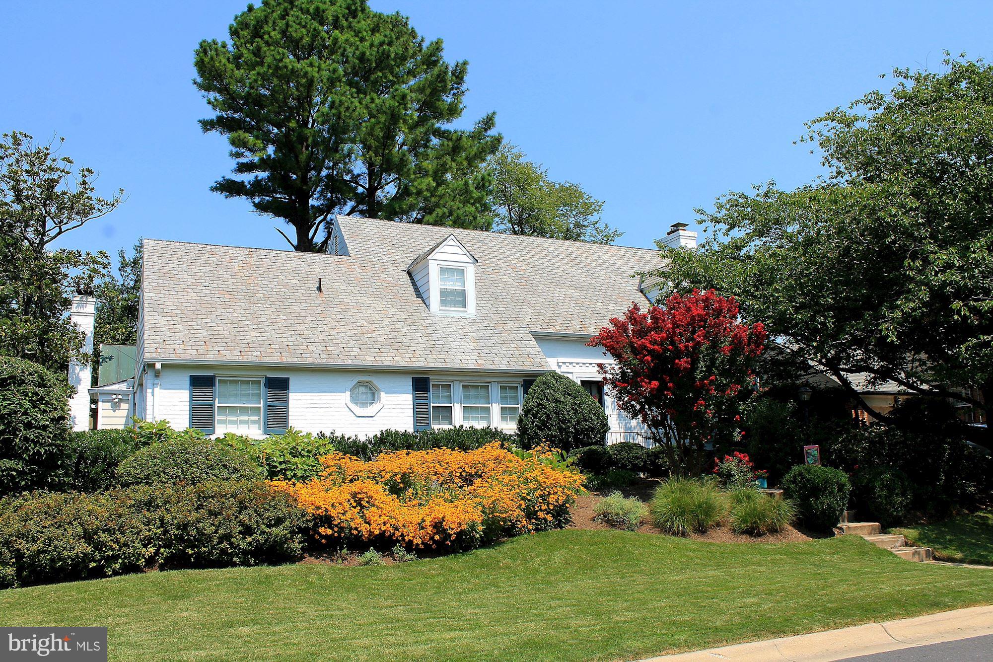 CHEVY CHASE - Residential