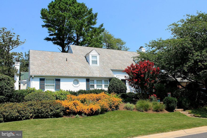 Charming and beautiful cape cod with an amazing additional that includes a family room with vaulted ceiling and large breakfast area. Main level owner's suite with large bath and ample closet space. Formal living room and dining room with columns and decorative molding. Beautiful and private backyard is great space for entertaining.