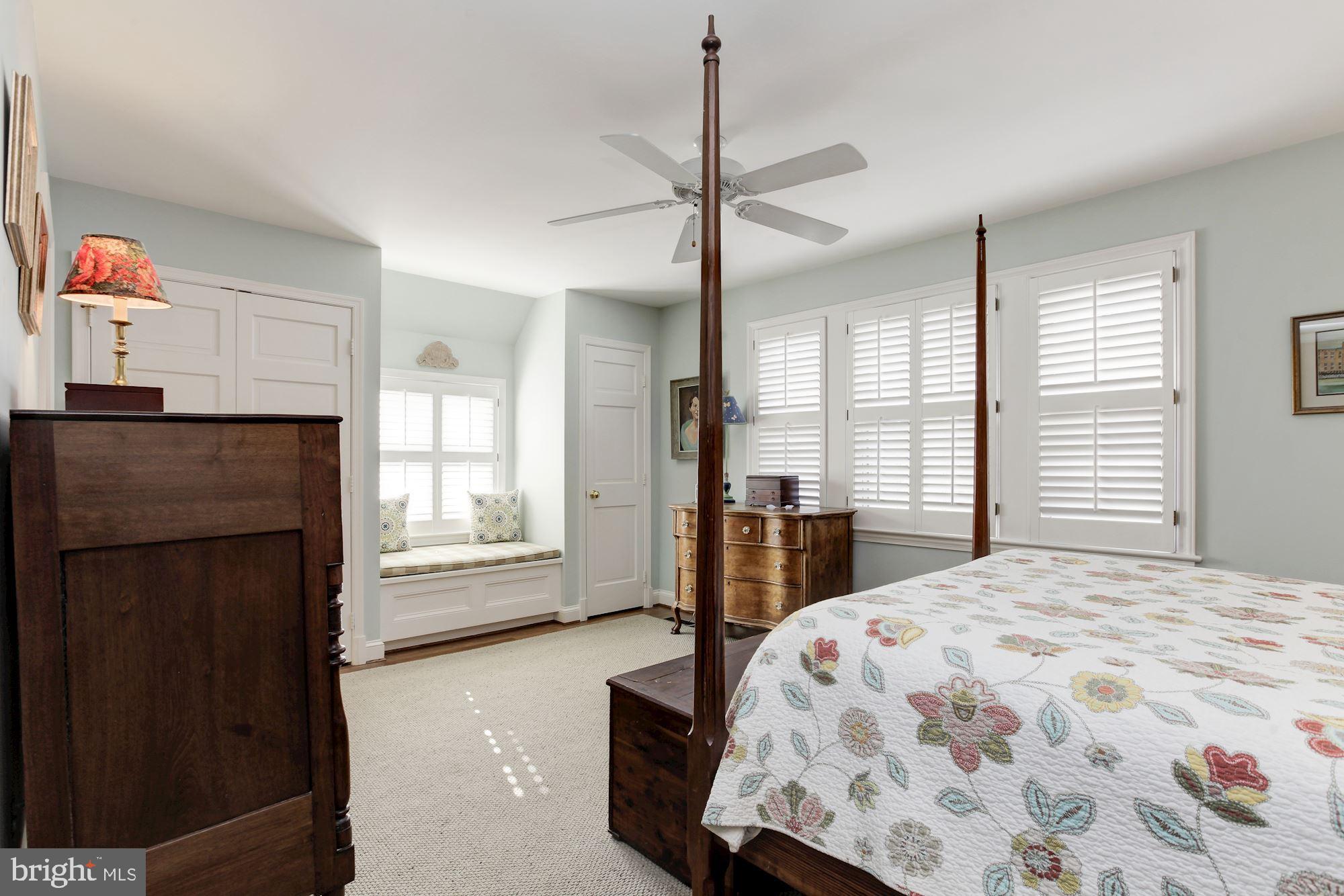 CHEVY CHASE - Residential