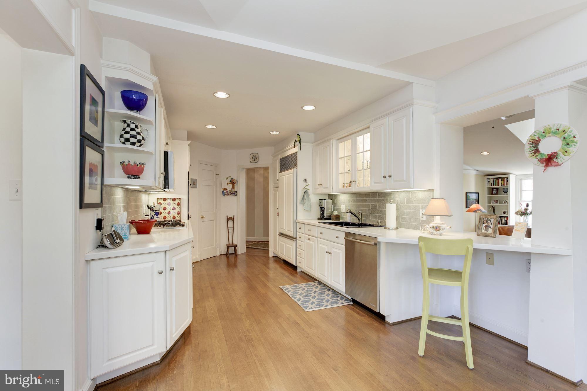 CHEVY CHASE - Residential