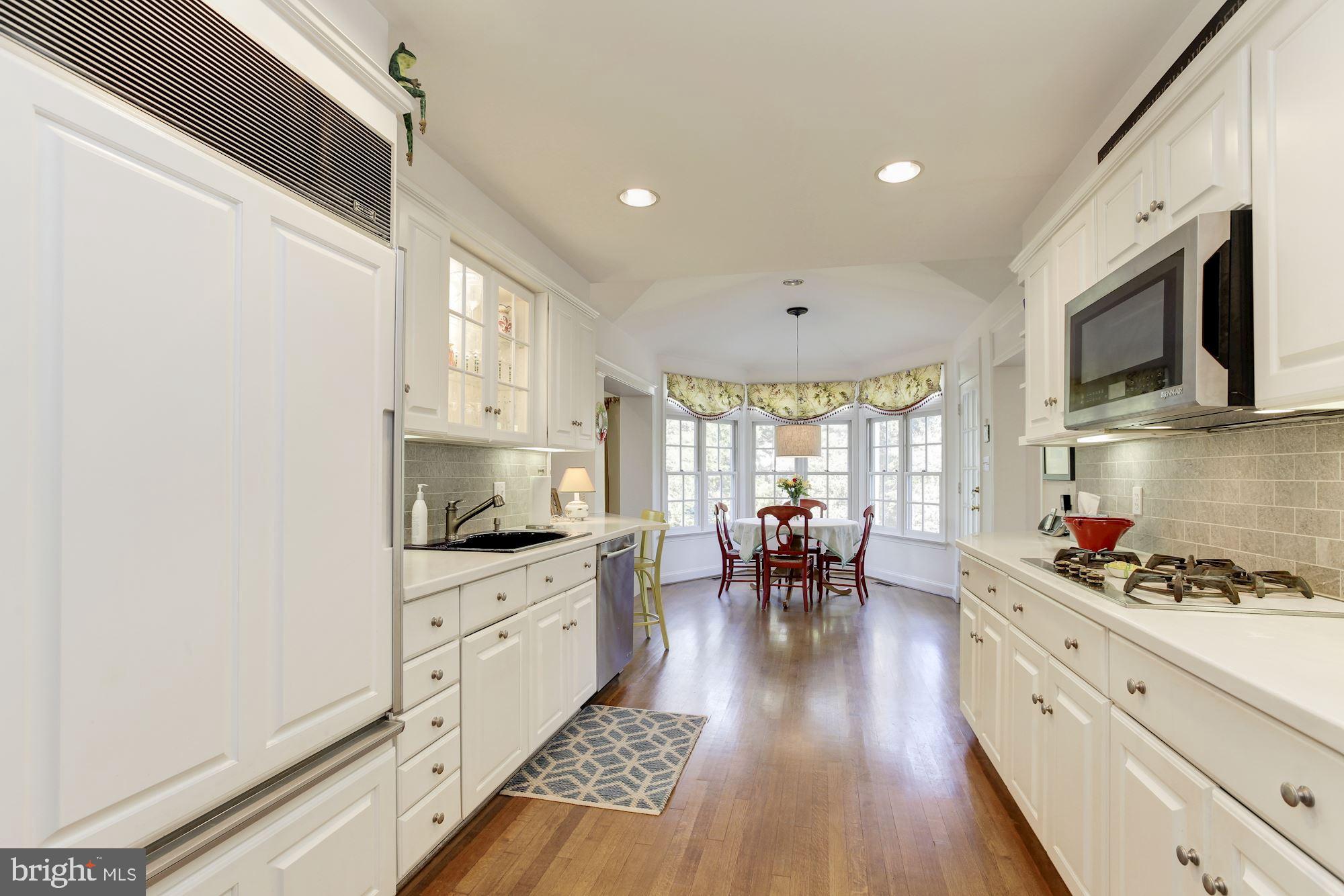 CHEVY CHASE - Residential