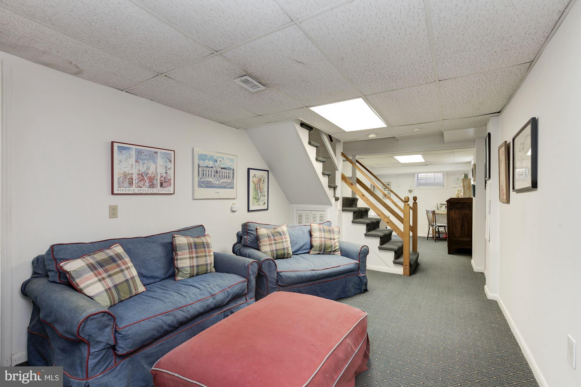 CHEVY CHASE - Residential