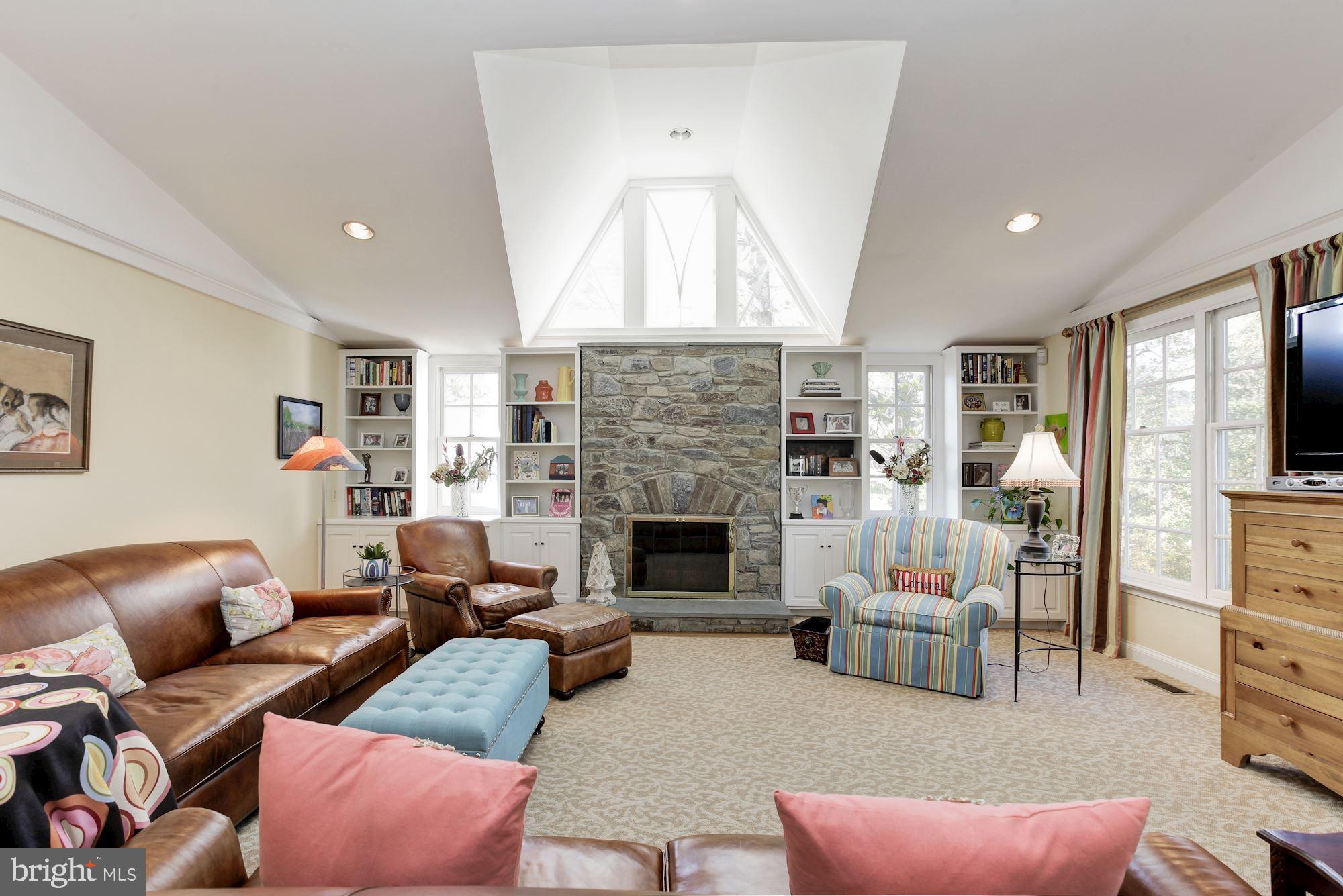 CHEVY CHASE - Residential