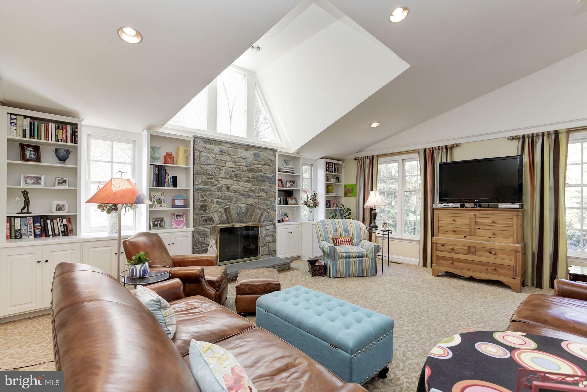 CHEVY CHASE - Residential