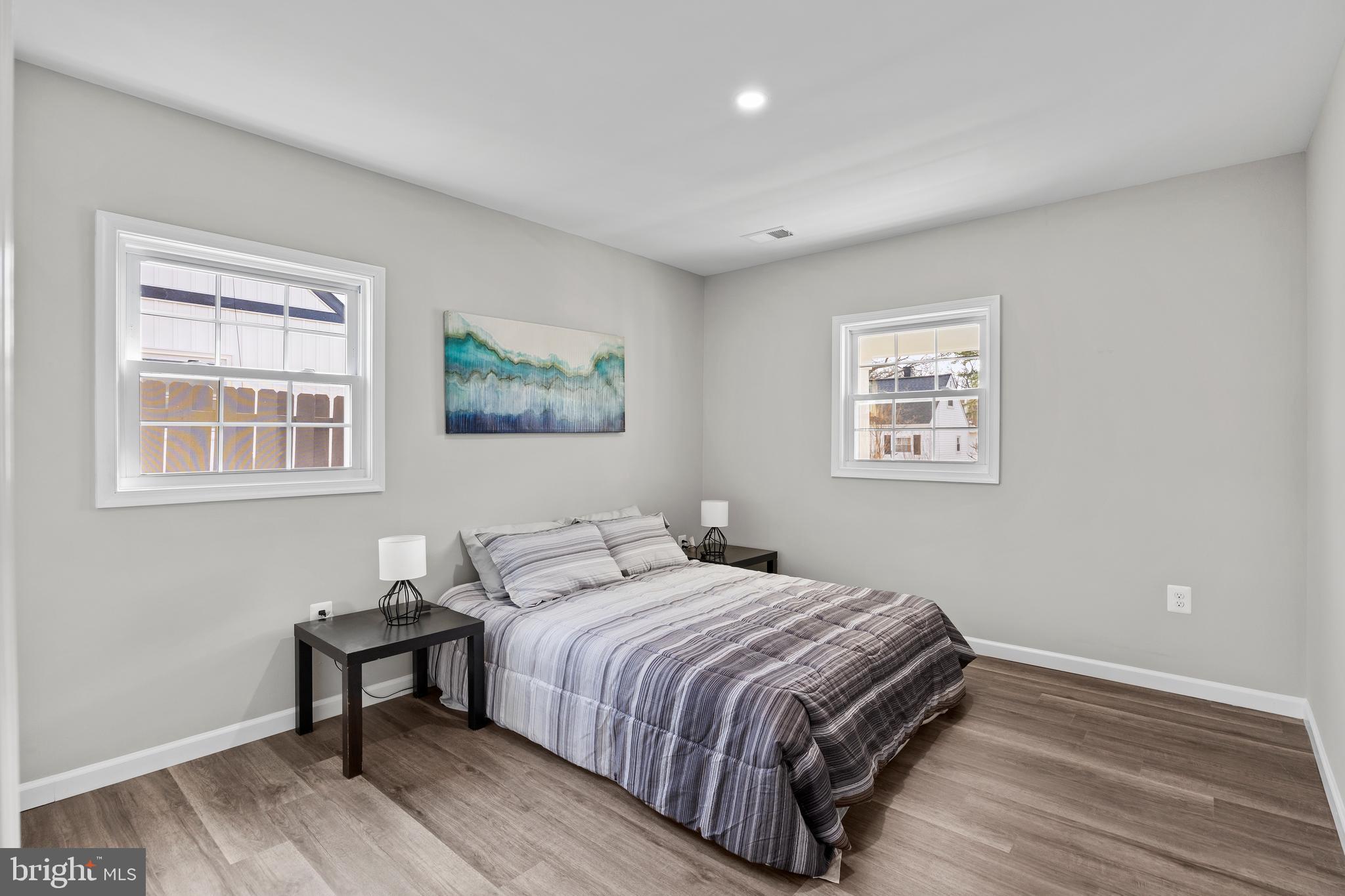 MANASSAS PARK - Residential