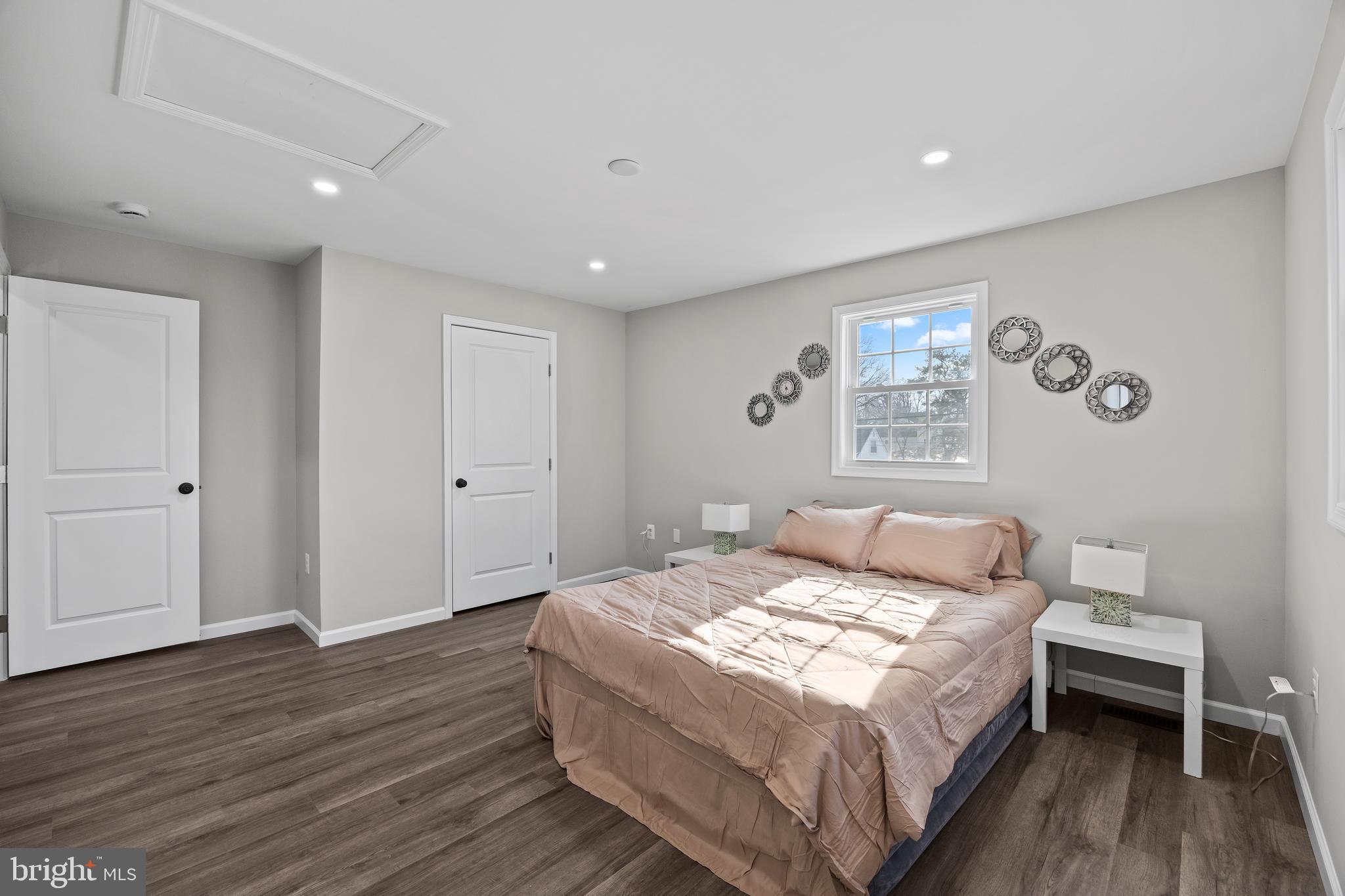 MANASSAS PARK - Residential