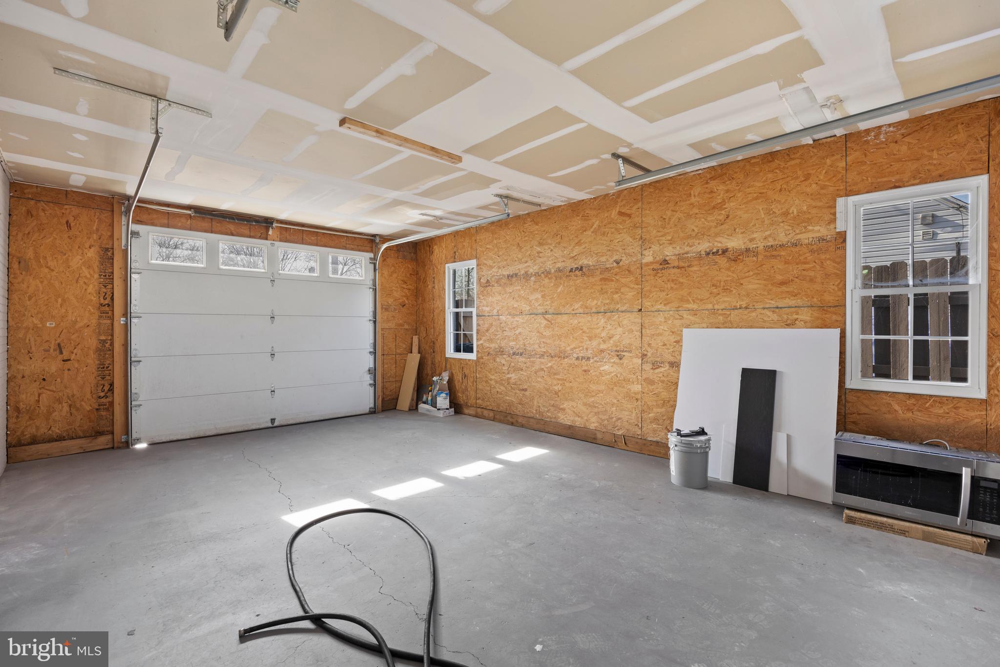 MANASSAS PARK - Residential