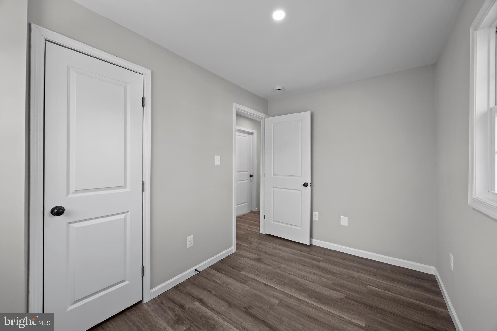 MANASSAS PARK - Residential