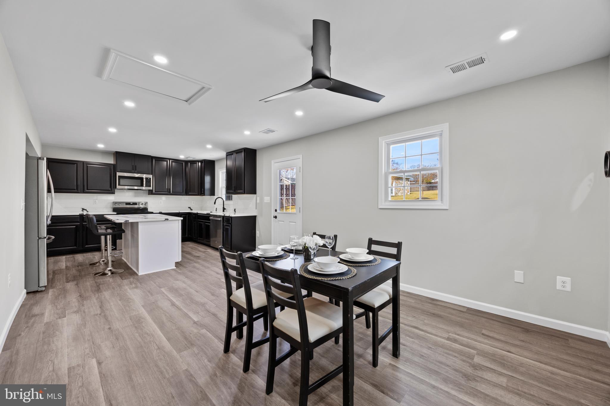 MANASSAS PARK - Residential