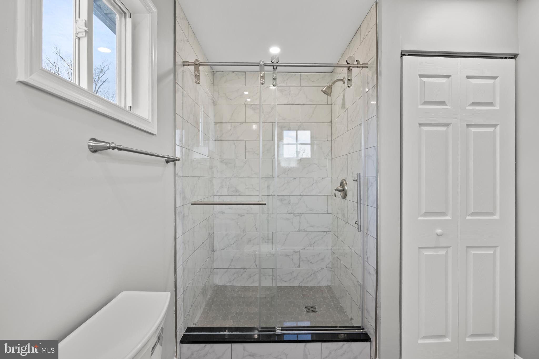 MANASSAS PARK - Residential