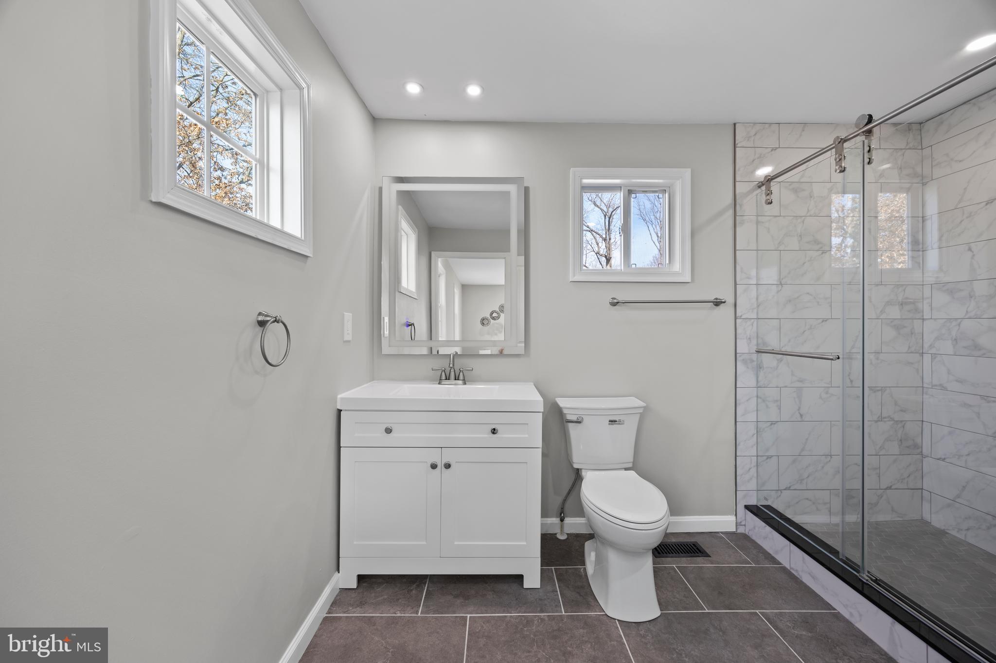 MANASSAS PARK - Residential