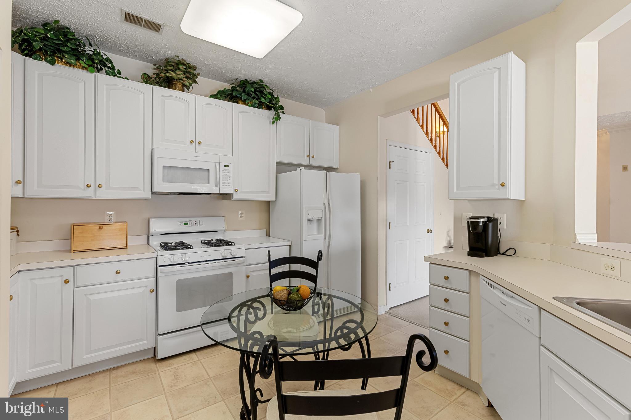 PERRY HALL FARMS - Residential