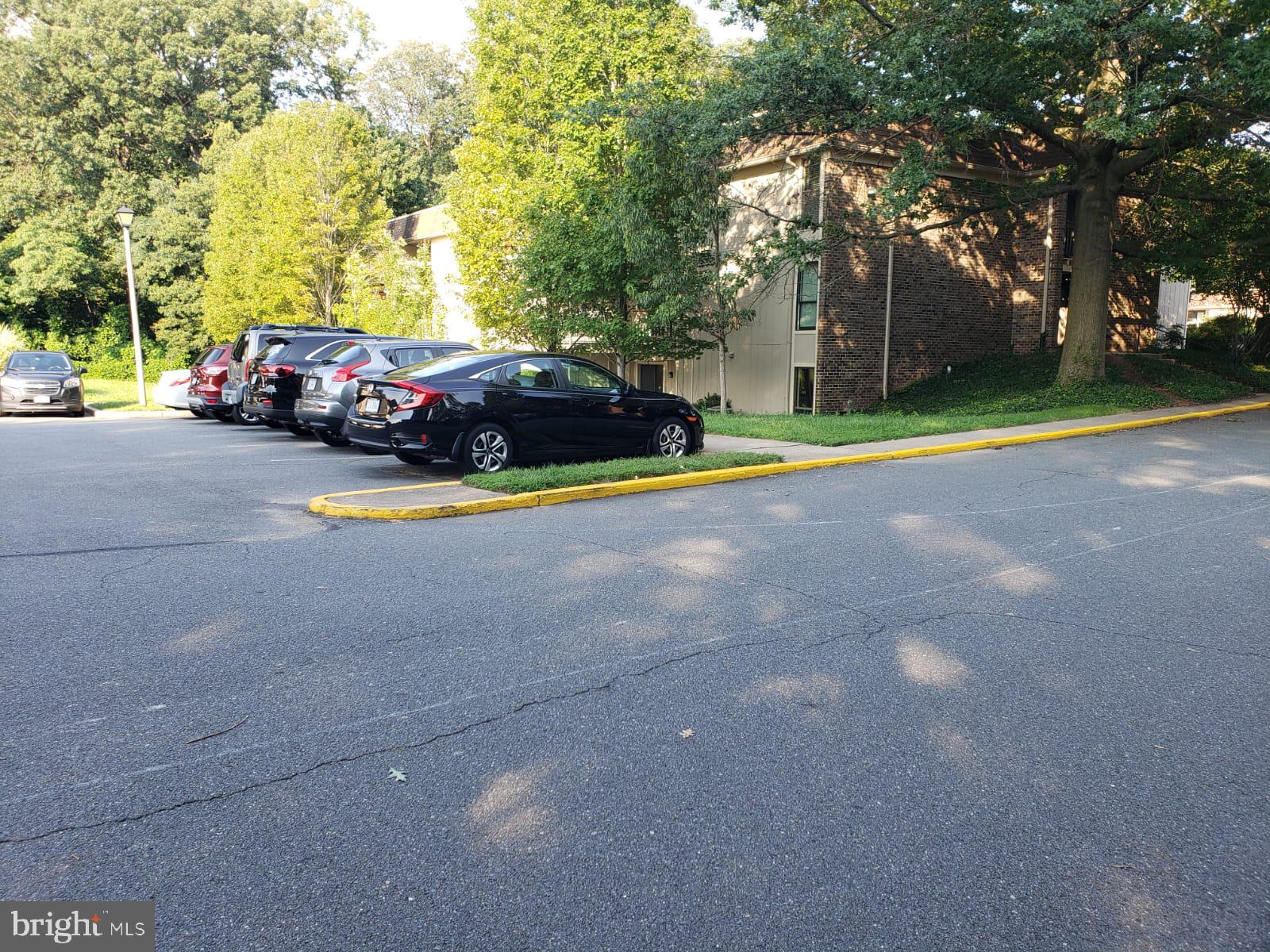 NEAR CLIFTON - Residential