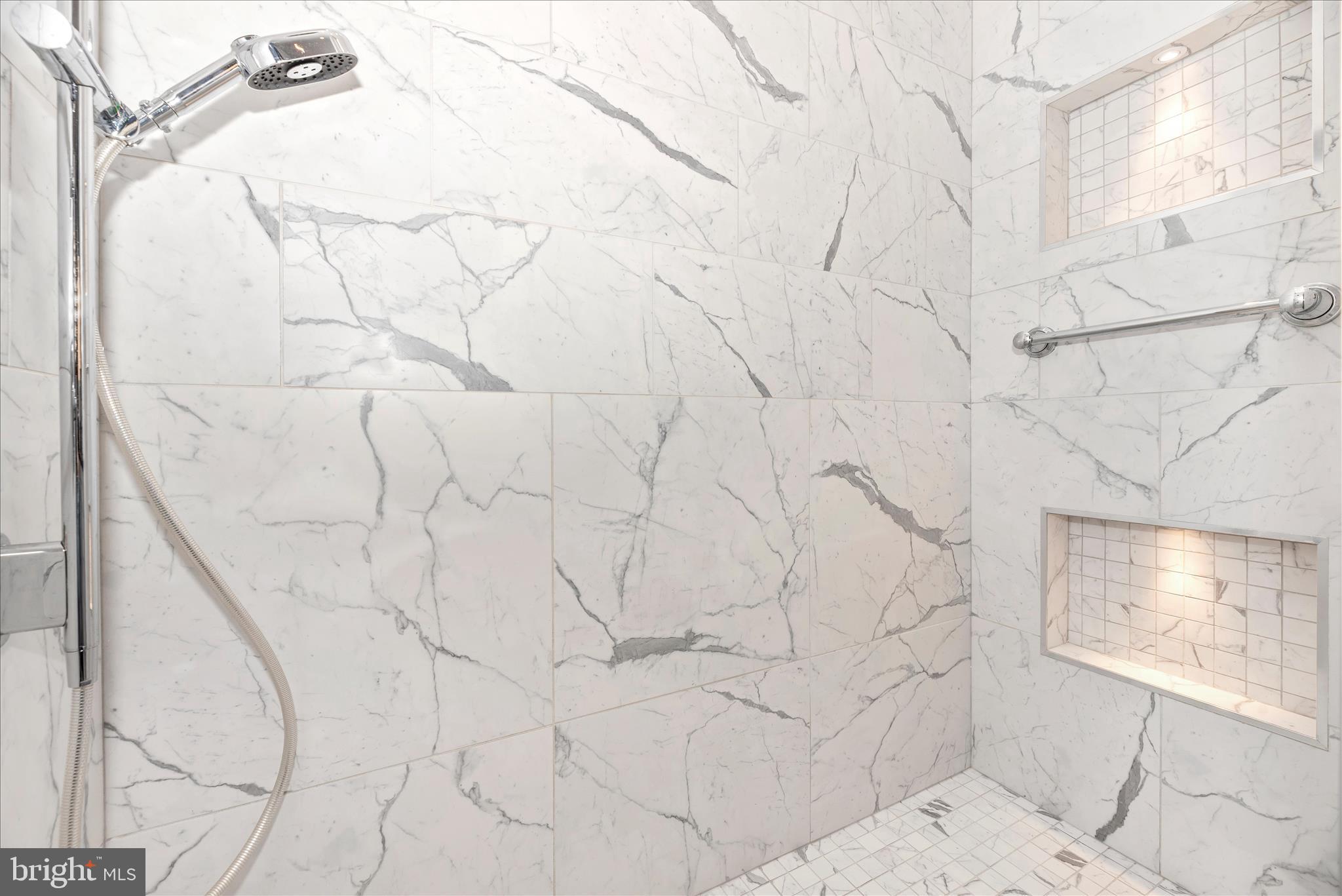 CANAL RUN - Residential