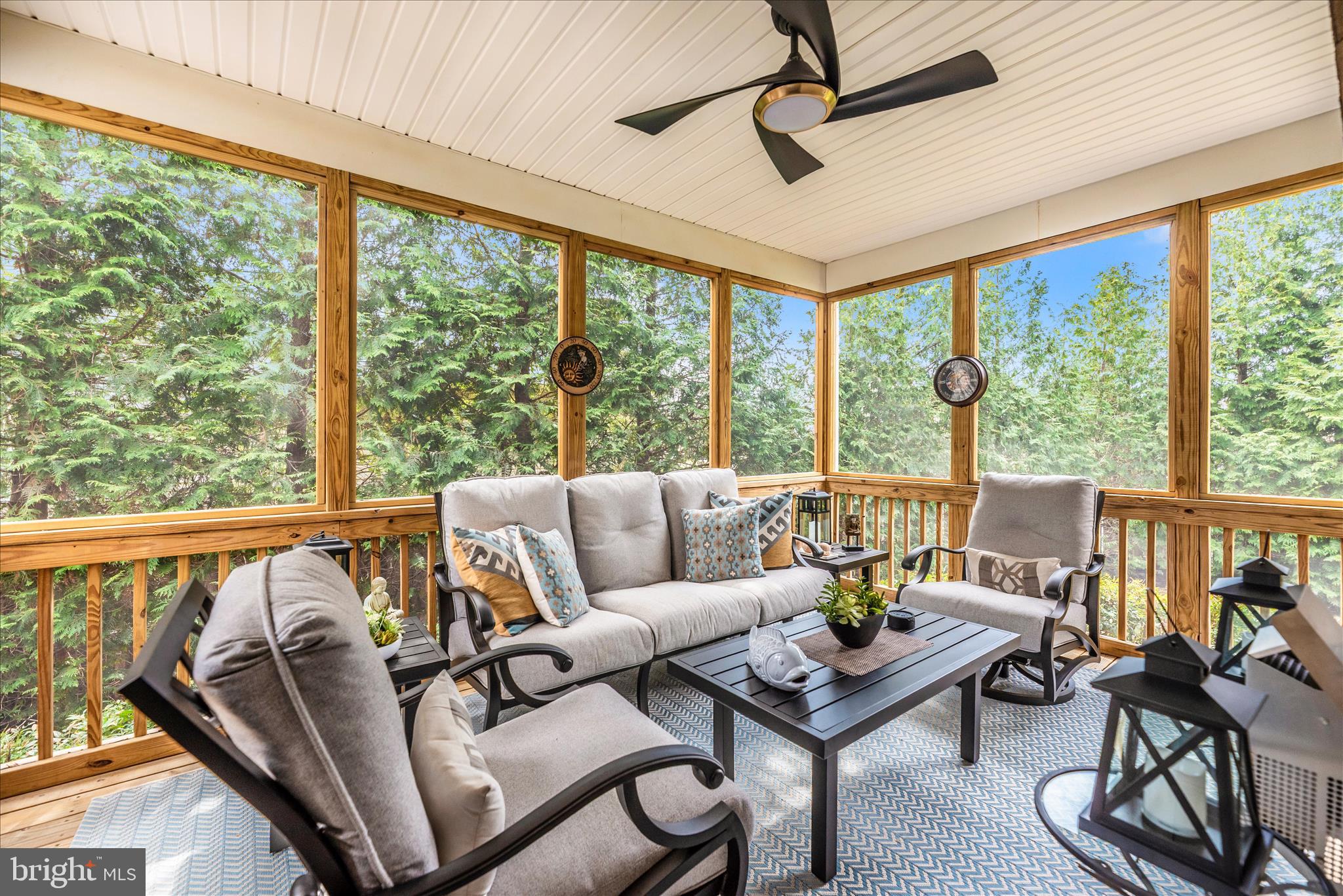 CANAL RUN - Residential