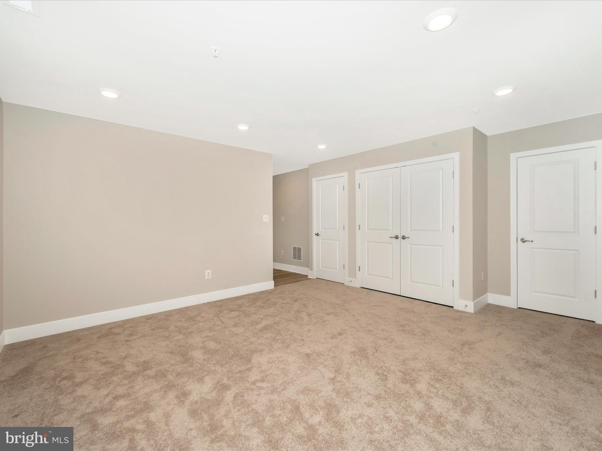 SYCAMORE RIDGE - Residential