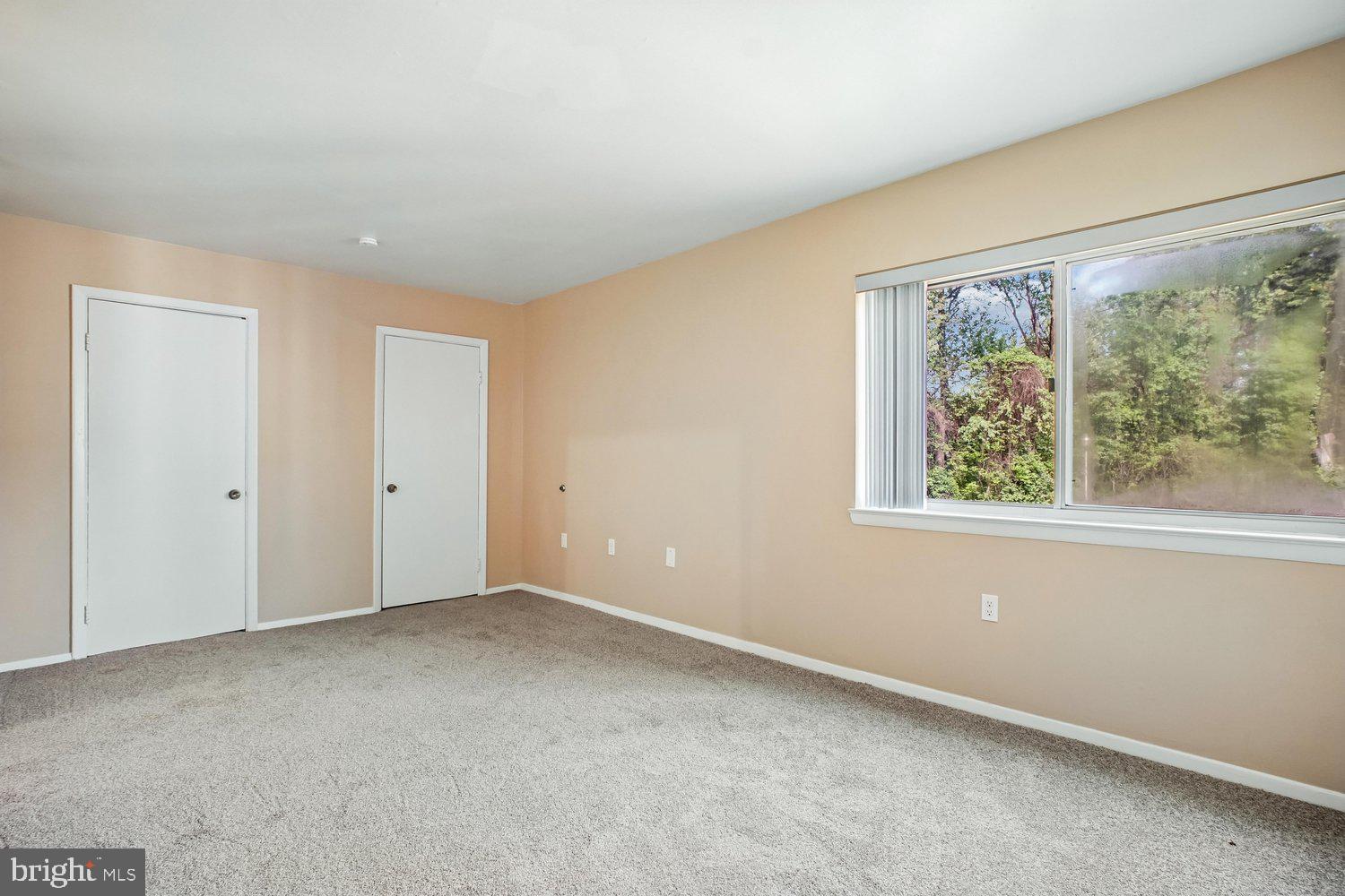 BETHESDA PARK - Residential