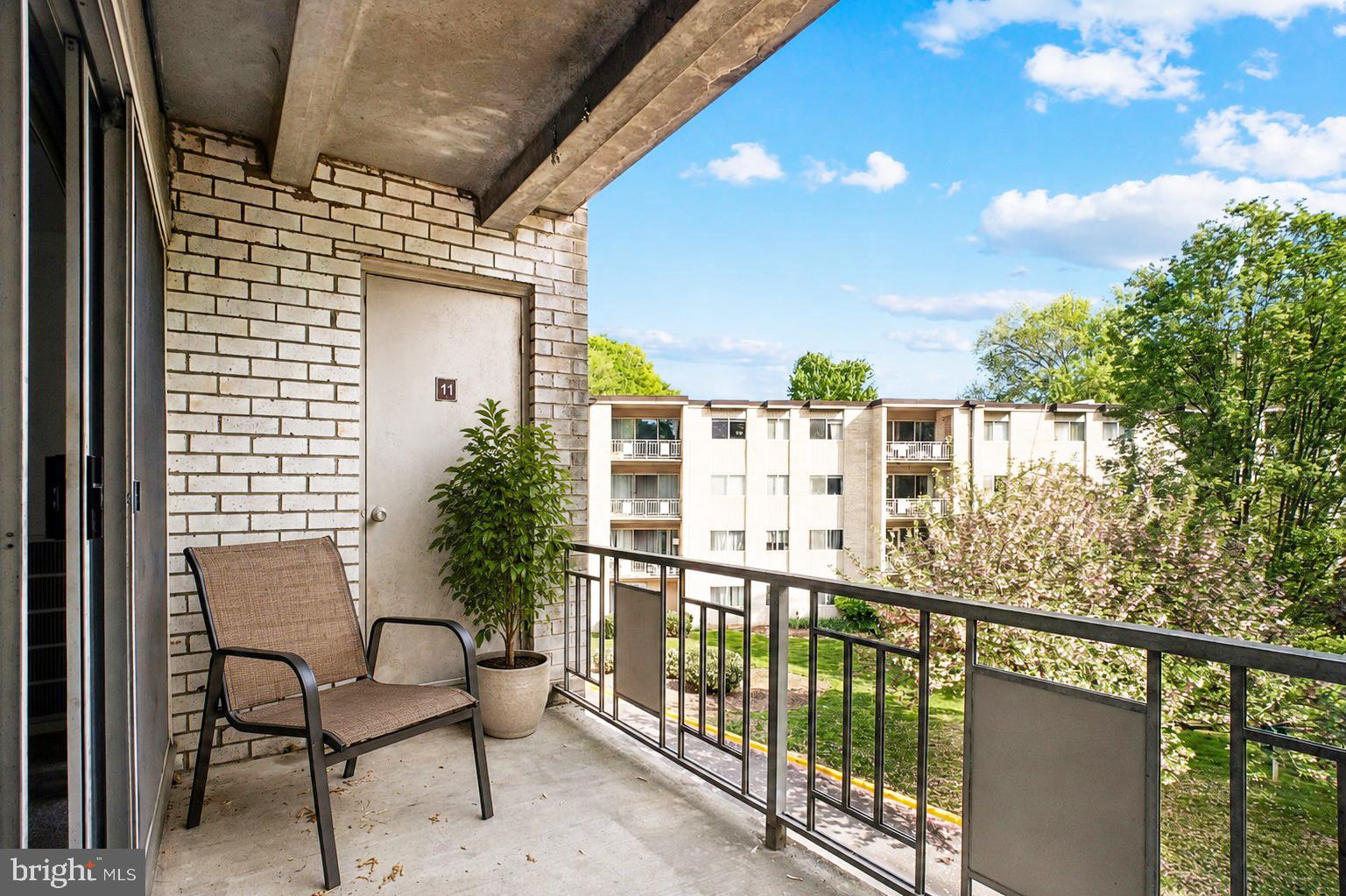 BETHESDA PARK - Residential