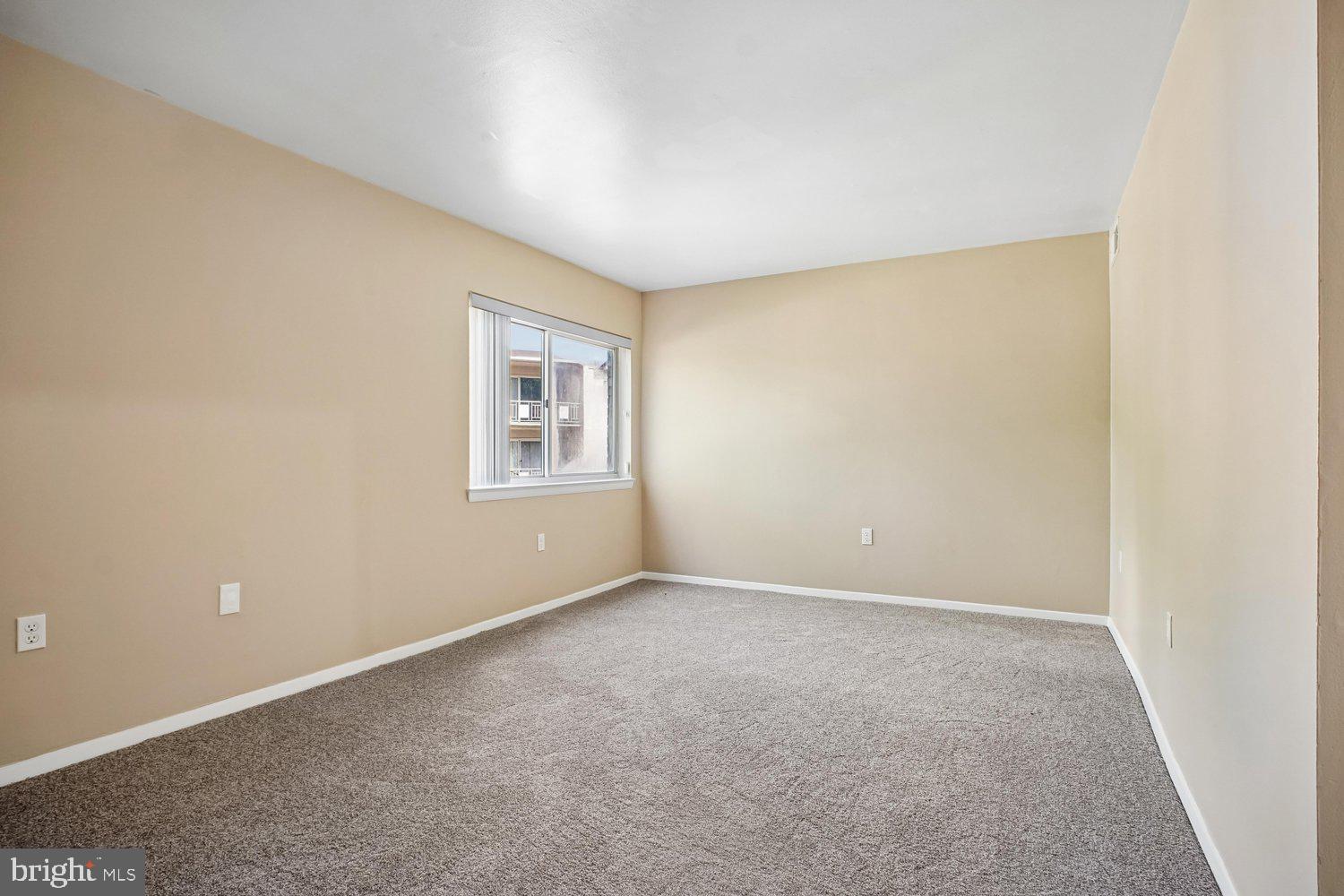 BETHESDA PARK - Residential