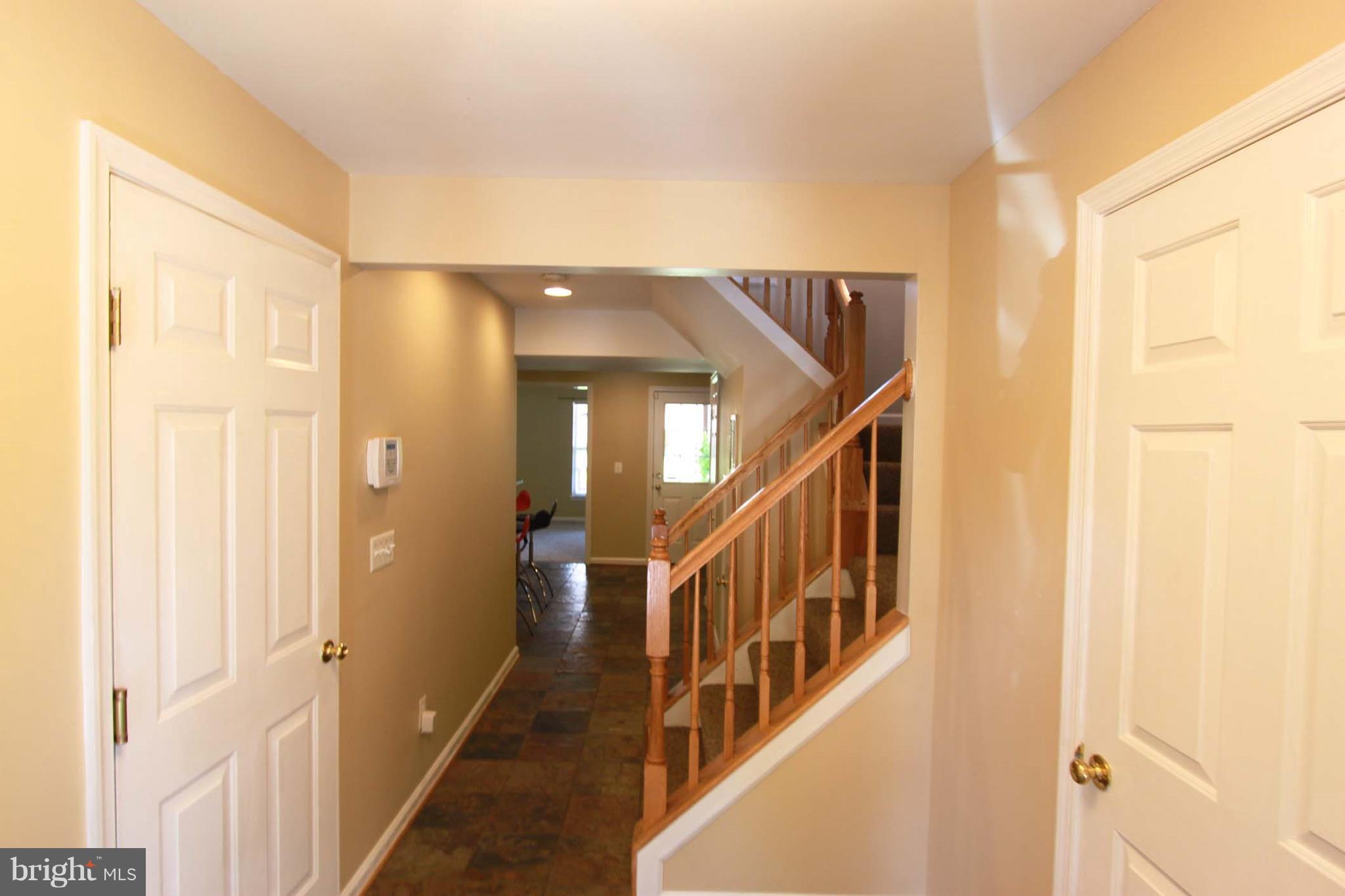 LAKELAND PLACE - Residential Lease