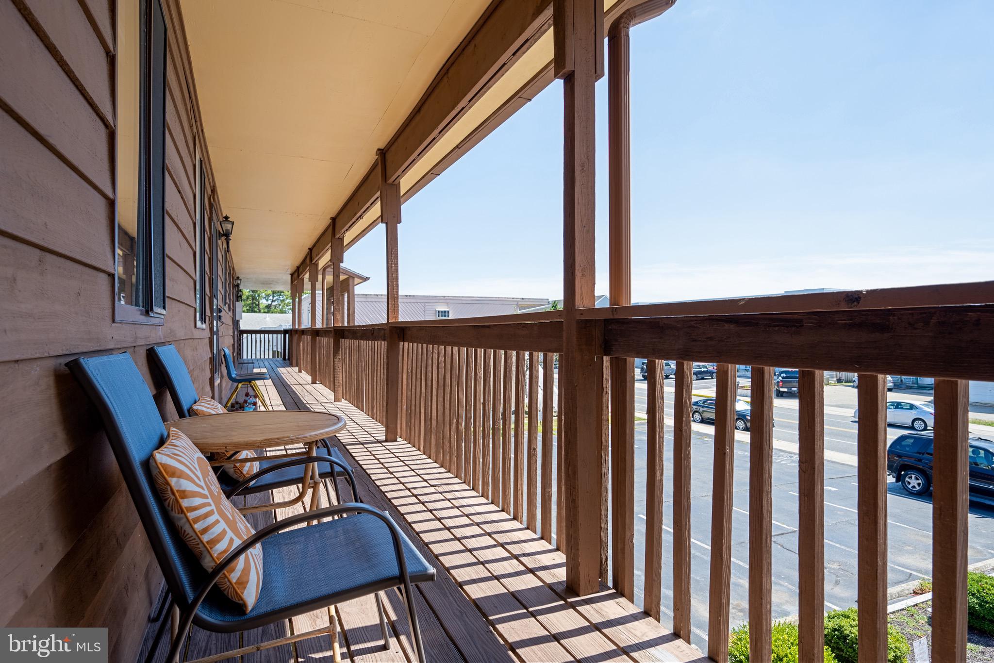 406 BAYSHORE DRIVE G G