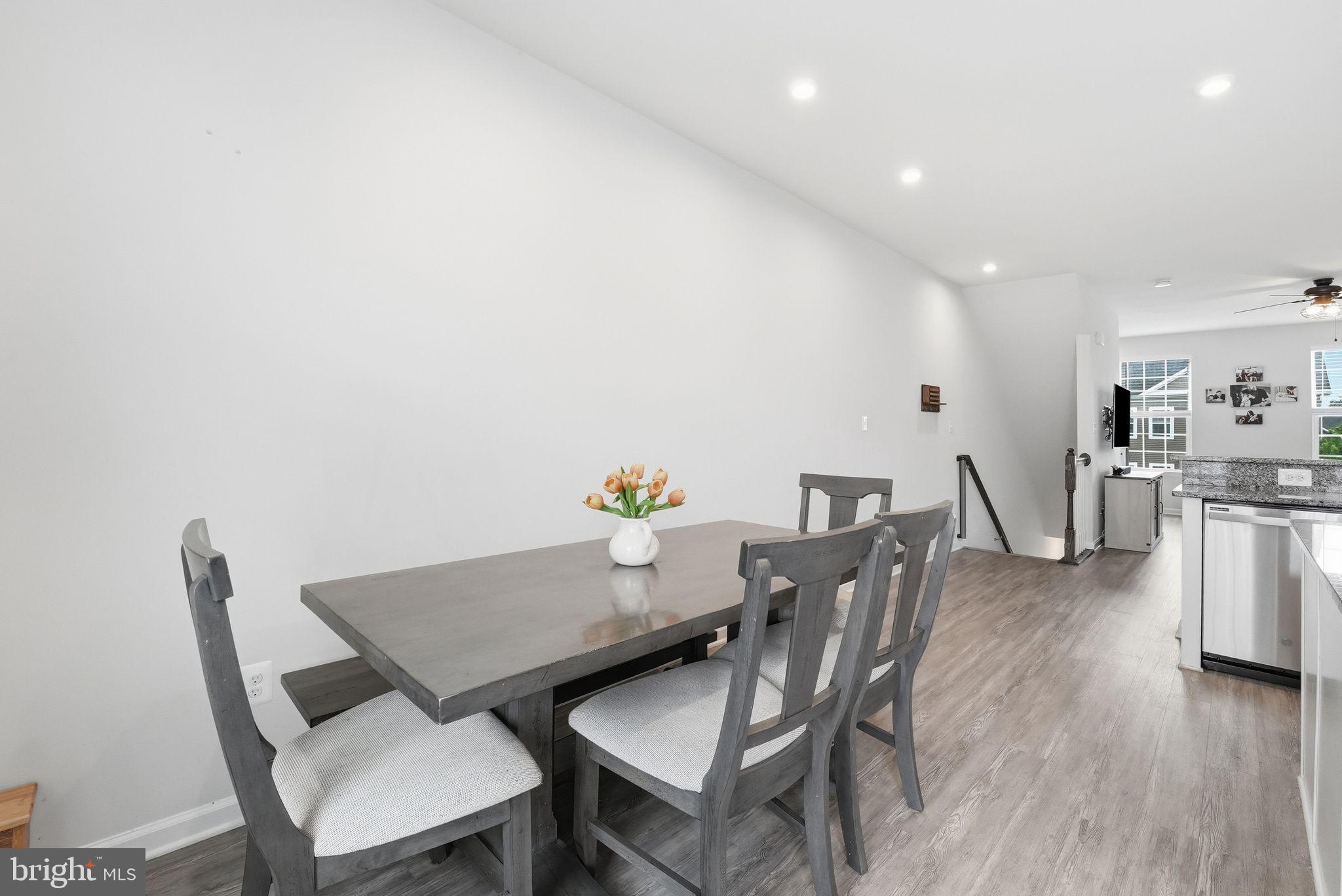 MINTBROOK - Residential