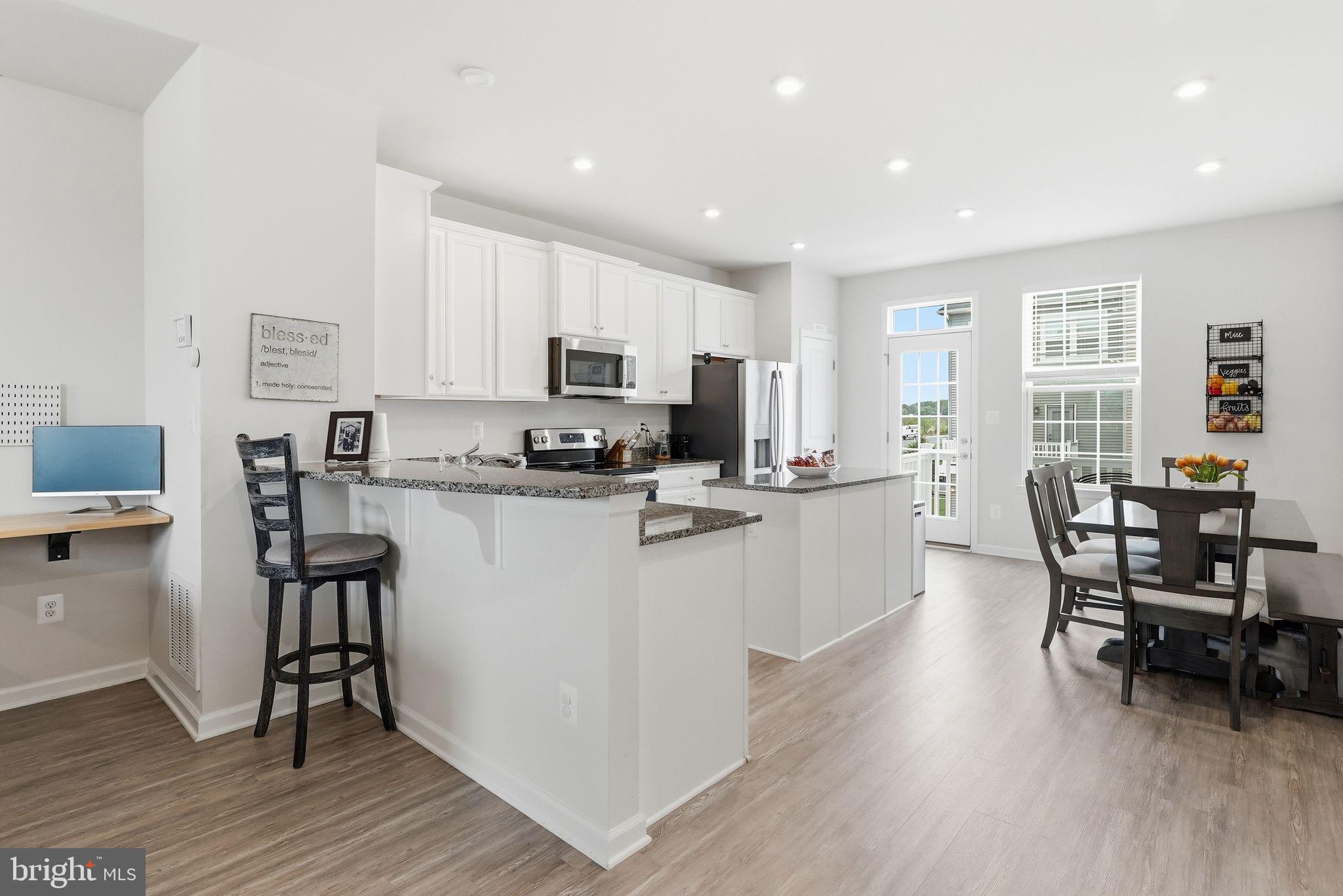 MINTBROOK - Residential