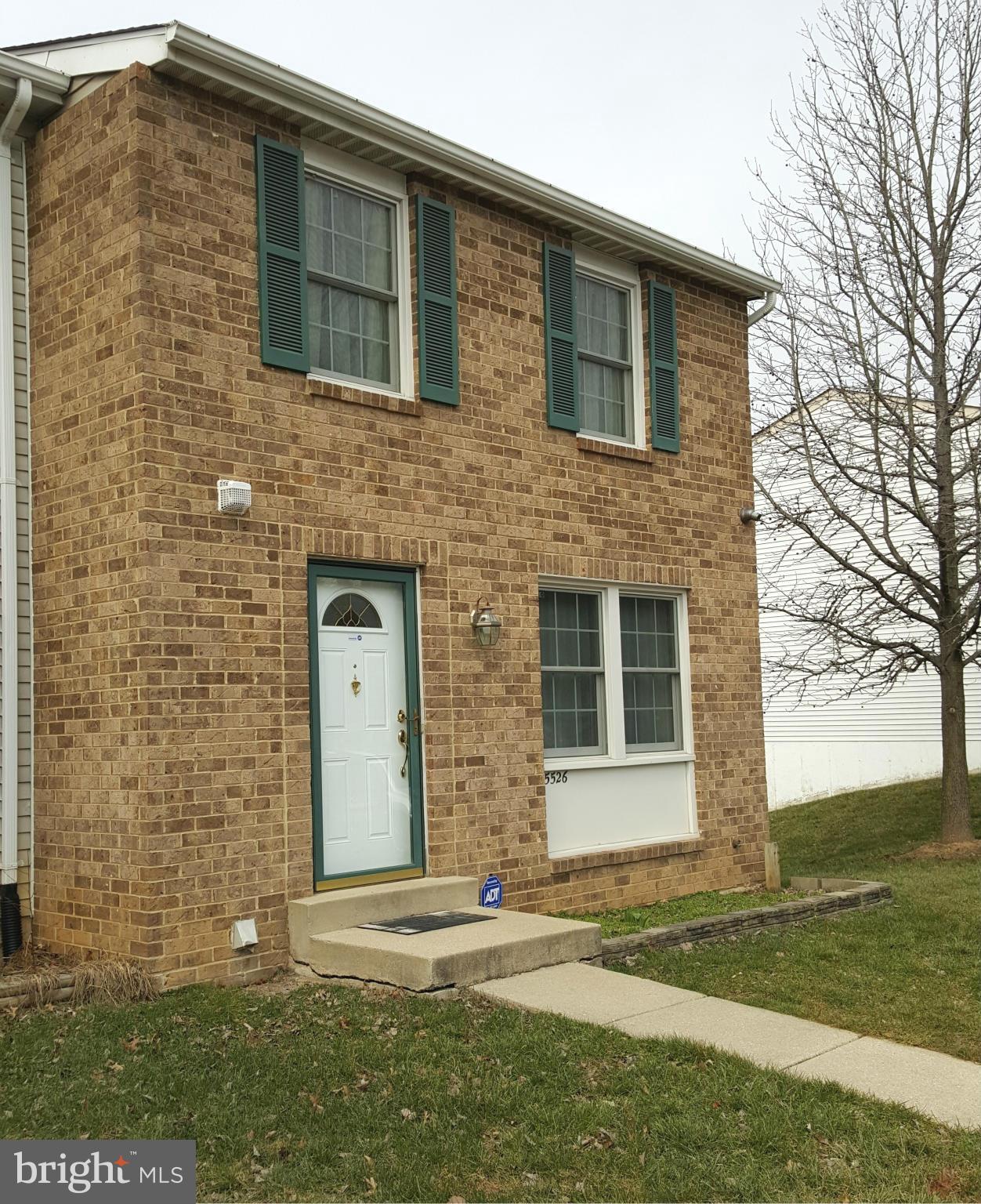 WHITFIELD GREEN - Residential