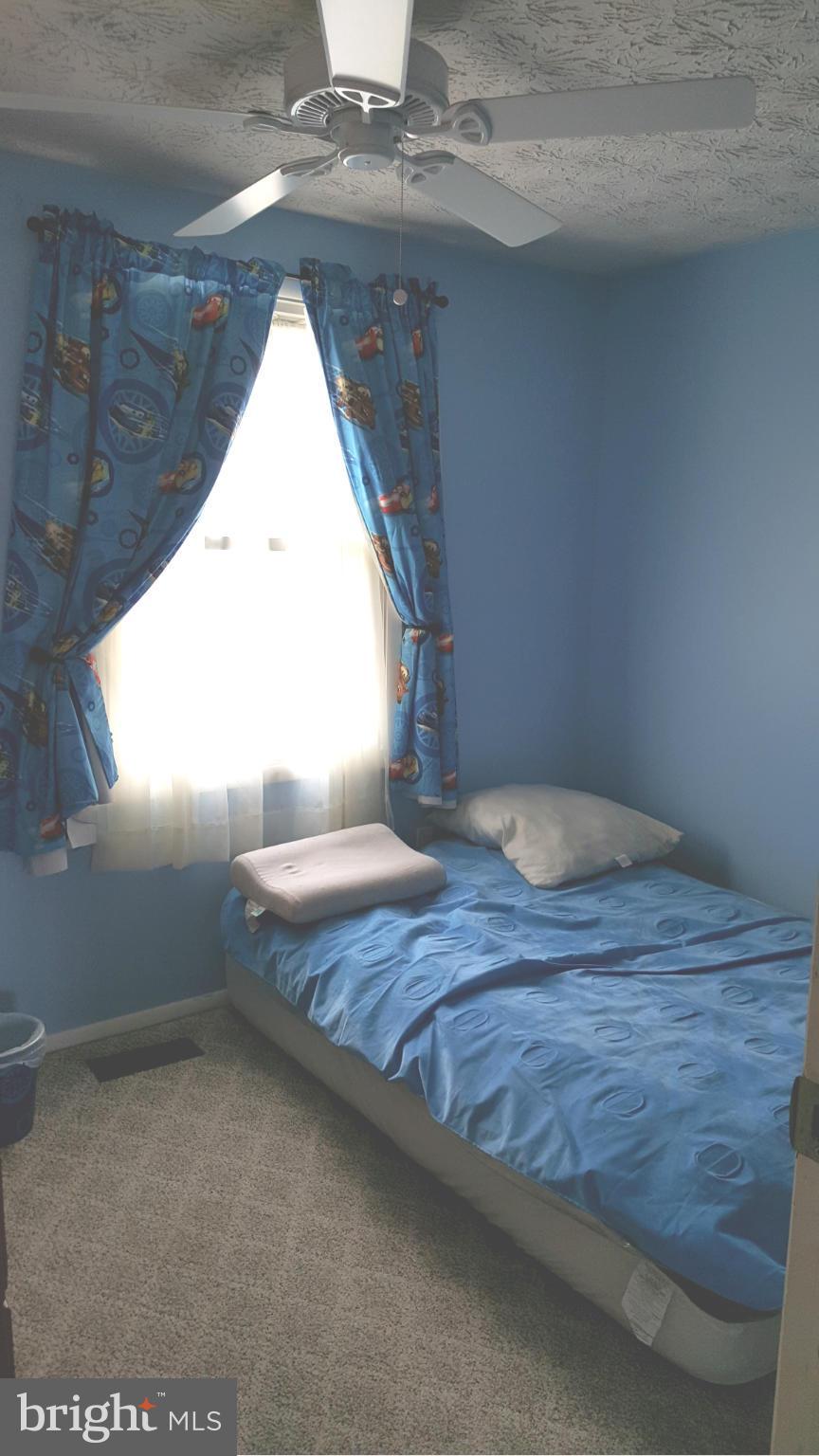 WHITFIELD GREEN - Residential