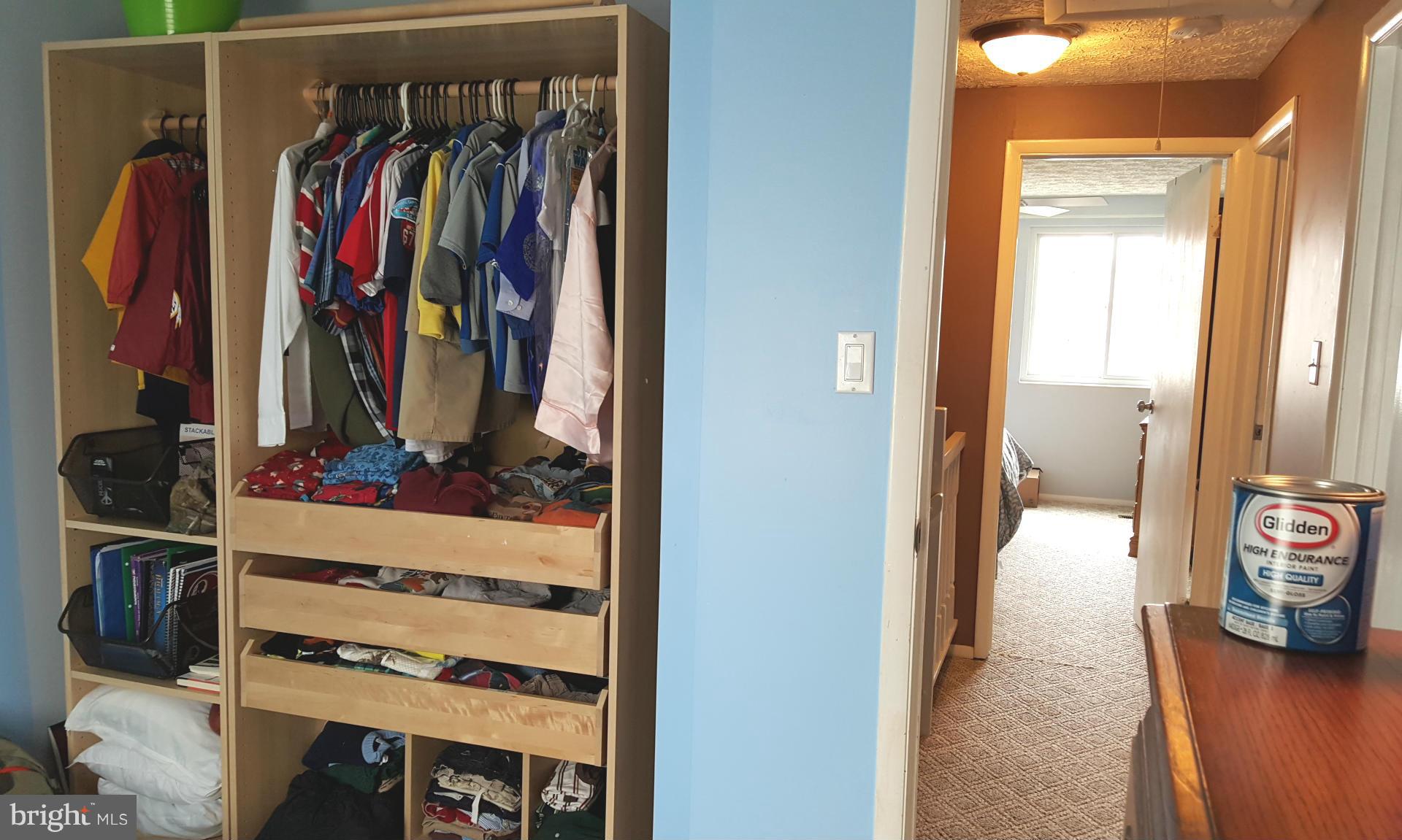 WHITFIELD GREEN - Residential