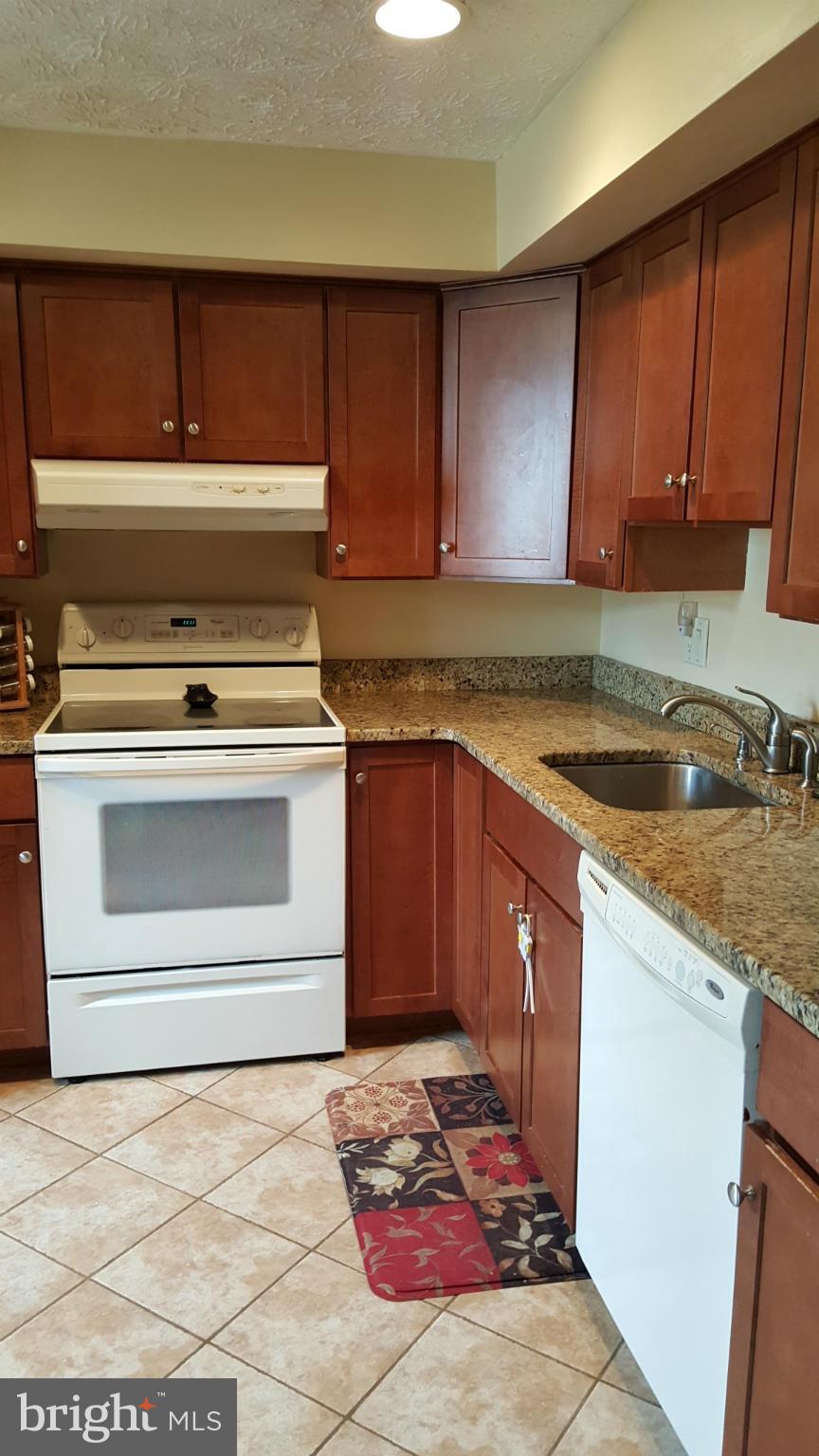 WHITFIELD GREEN - Residential