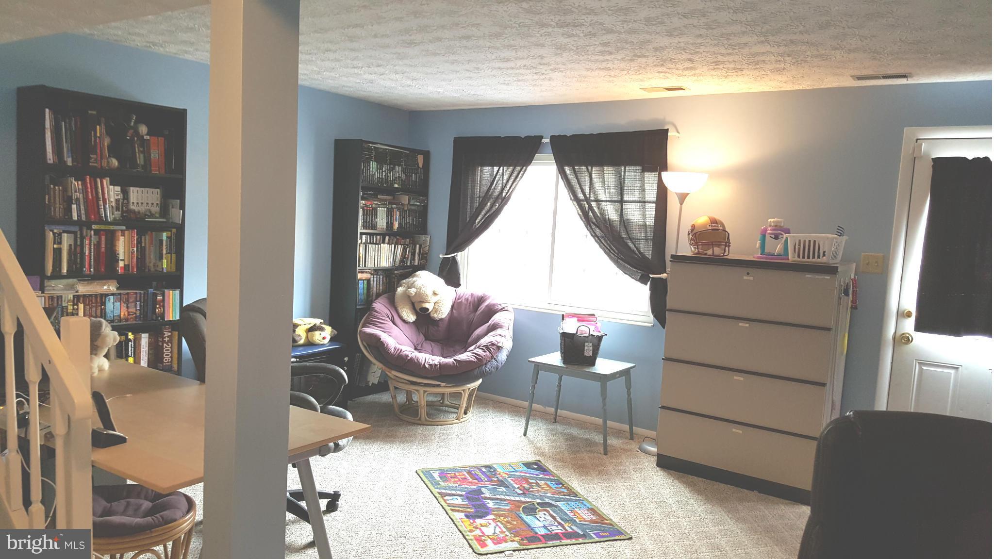 WHITFIELD GREEN - Residential